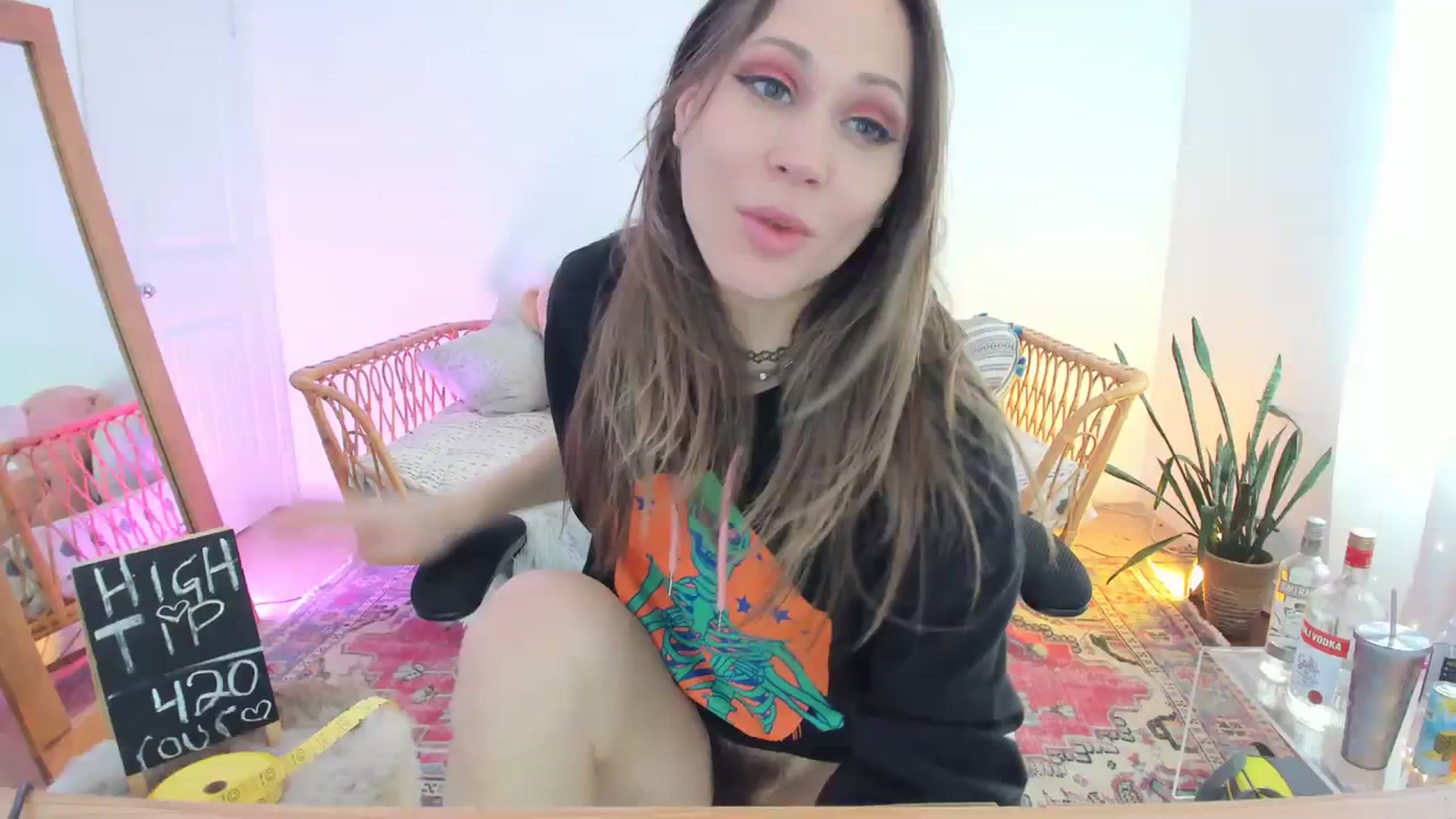 Gallery image thumbnail from CaliPassion's myfreecams stream on, 09/01/2023, 21:24 image 1 of 20
