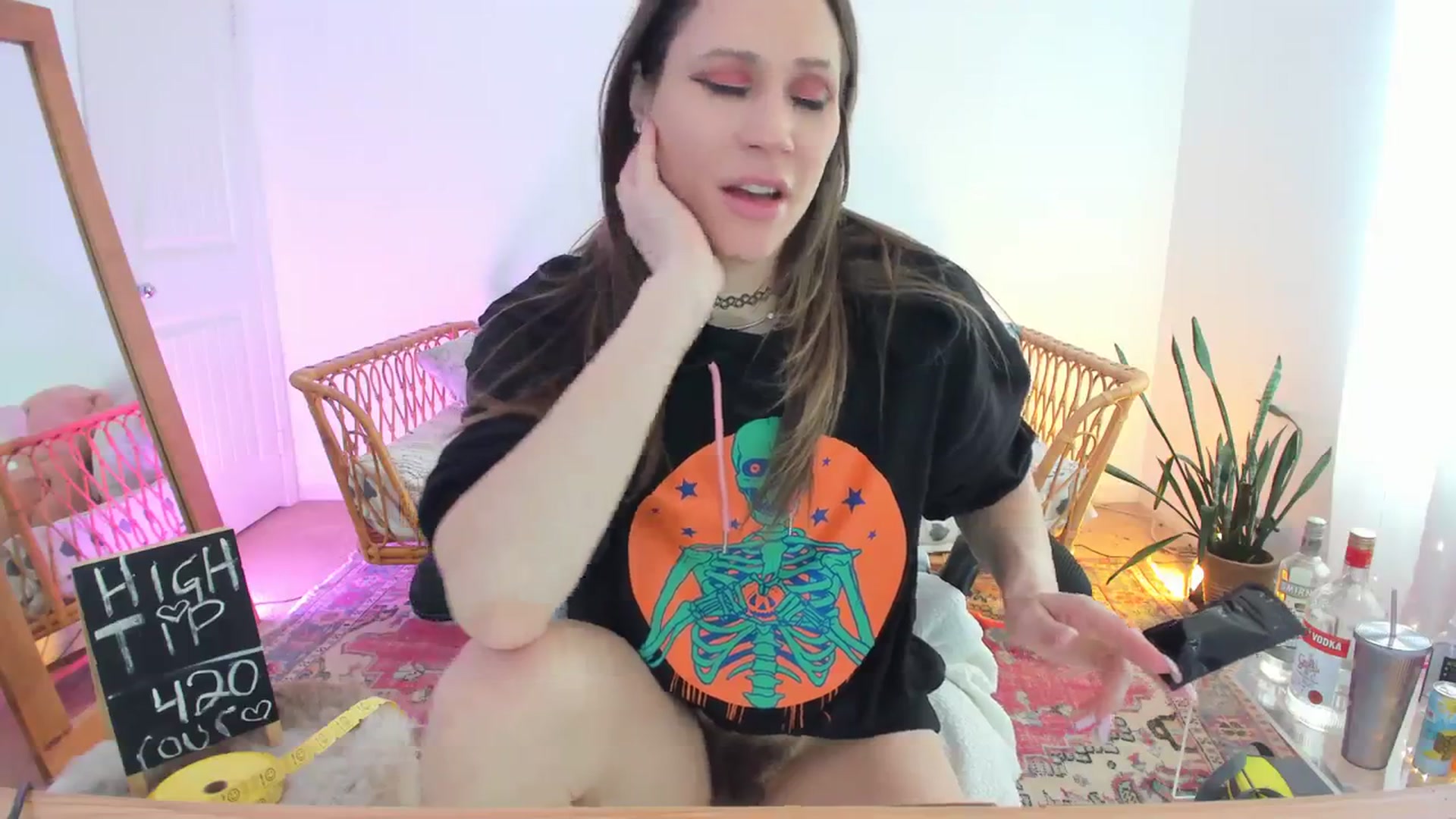 Gallery image thumbnail from CaliPassion's myfreecams stream on, 09/01/2023, 21:24 image 3 of 20