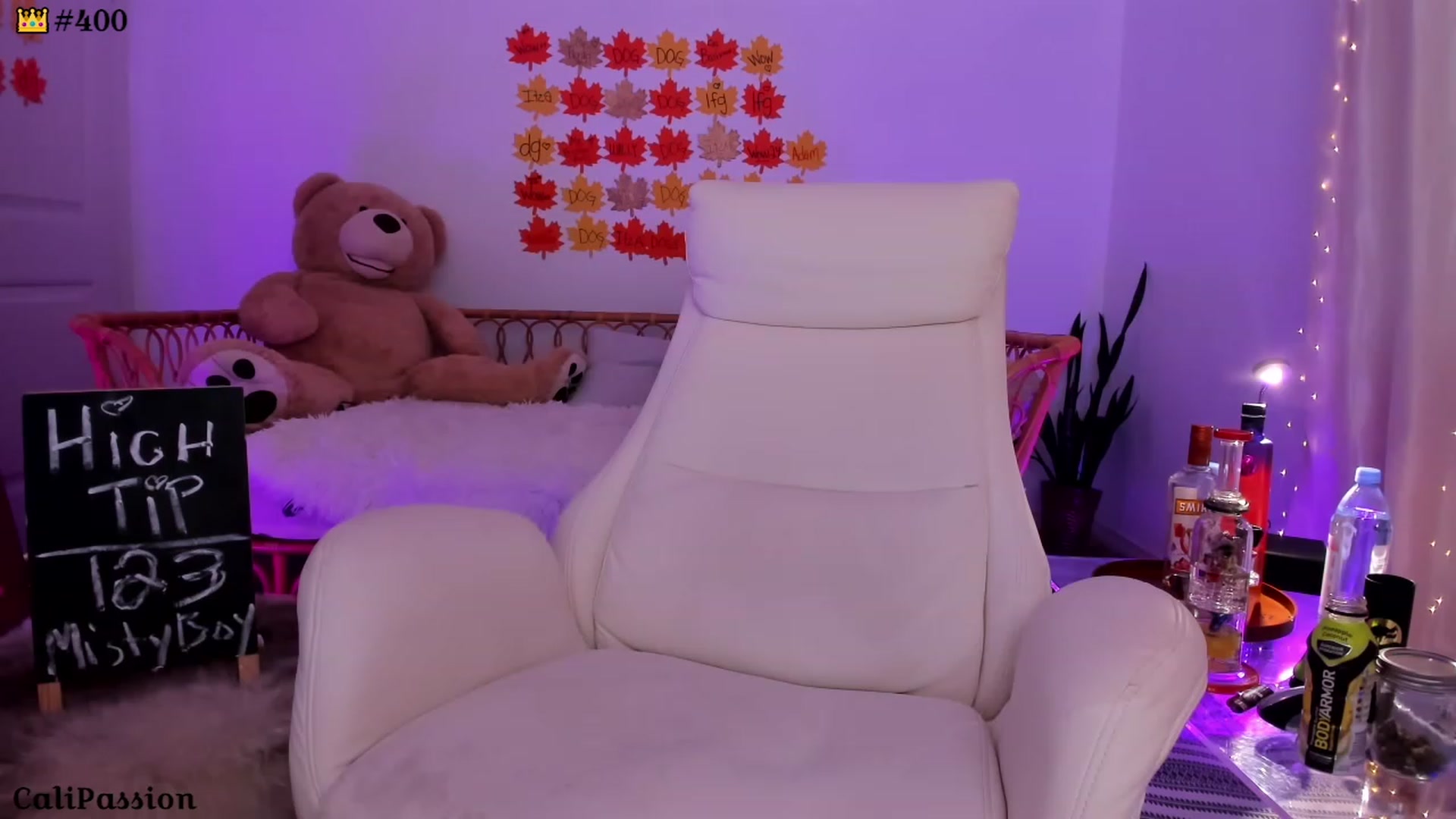 Gallery image thumbnail from CaliPassion's myfreecams stream on, 09/26/2023, 02:11 image 14 of 20