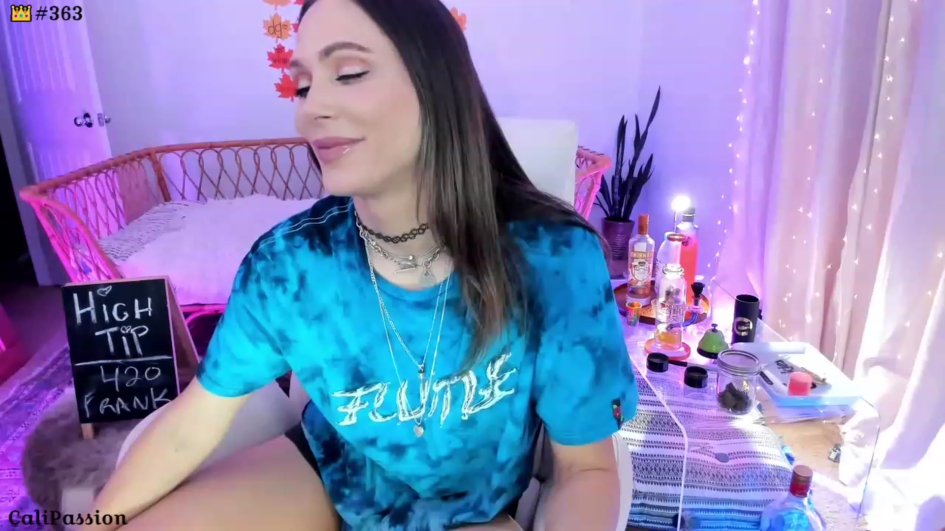 Gallery image thumbnail from CaliPassion's myfreecams stream on, 09/26/2023, 04:16 image 17 of 20
