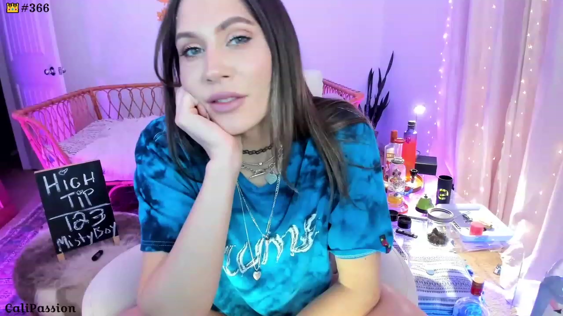 Gallery image thumbnail from CaliPassion's myfreecams stream on, 09/26/2023, 04:16 image 3 of 20