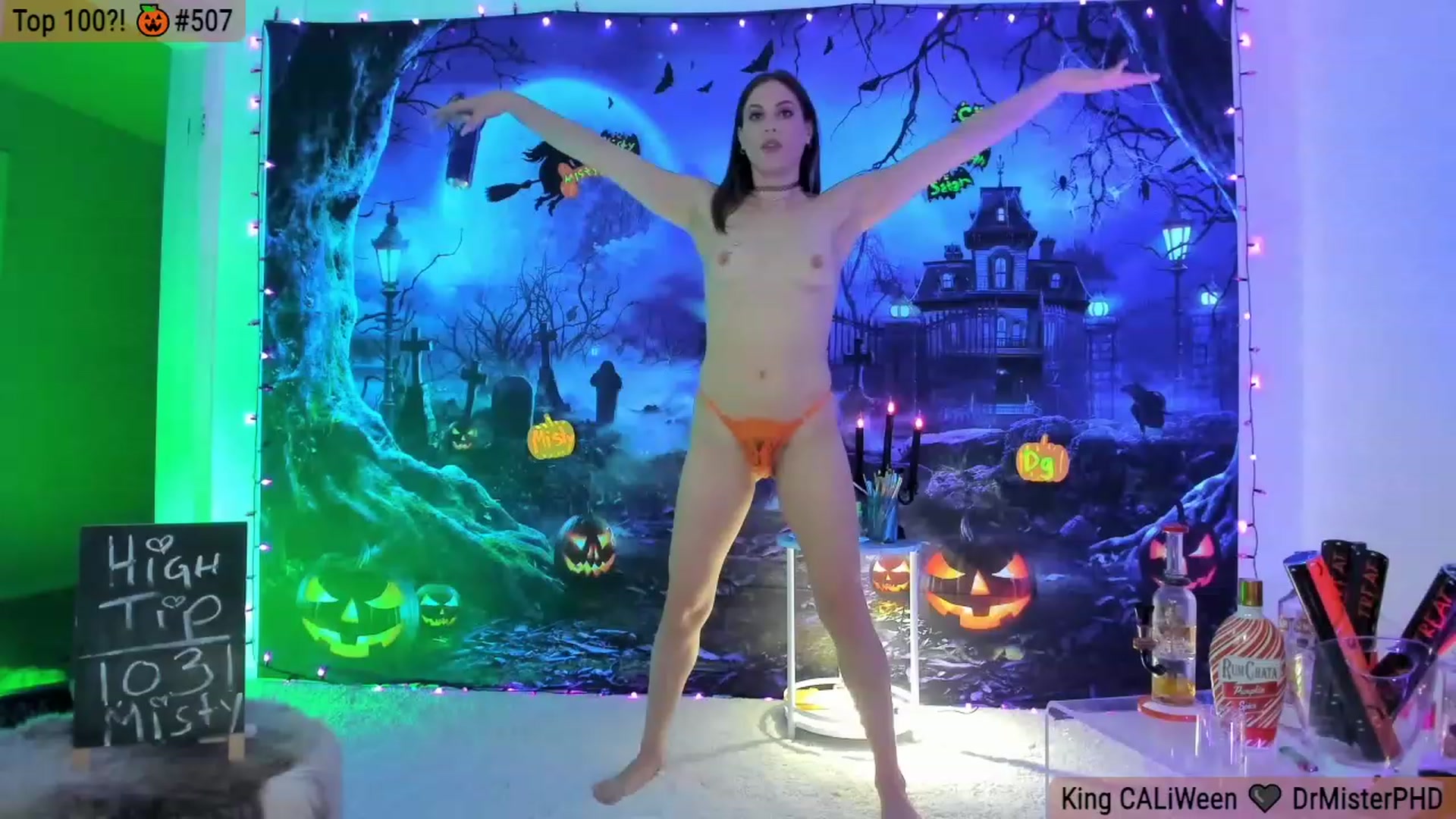 Gallery image thumbnail from CaliPassion's myfreecams stream on, 10/02/2023, 03:04 image 8 of 20
