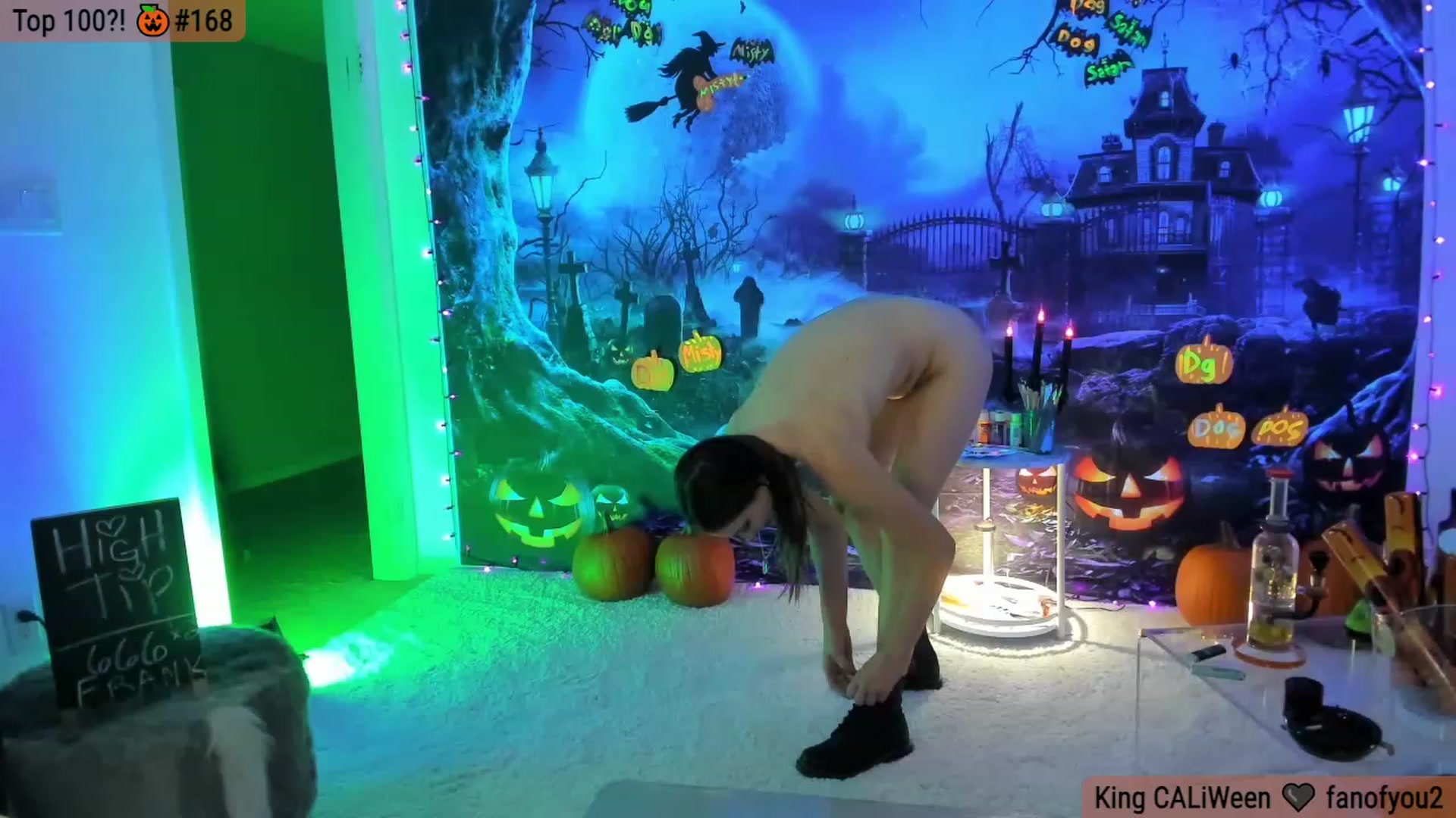Gallery image thumbnail from CaliPassion's myfreecams stream on, 10/03/2023, 04:32 image 17 of 20