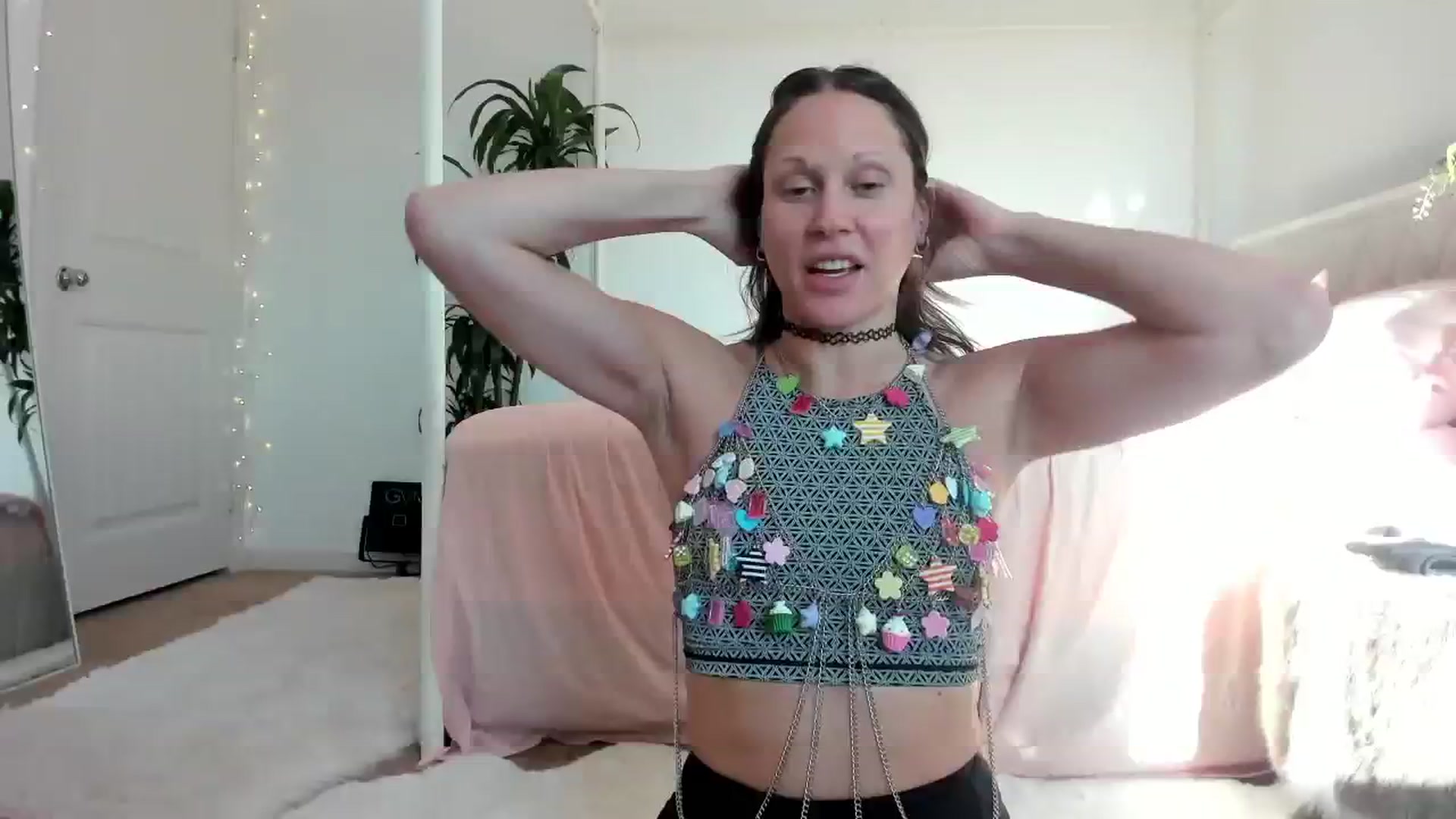 Gallery image thumbnail from CaliPassion's myfreecams stream on, 08/26/2024, 01:06 image 19 of 20