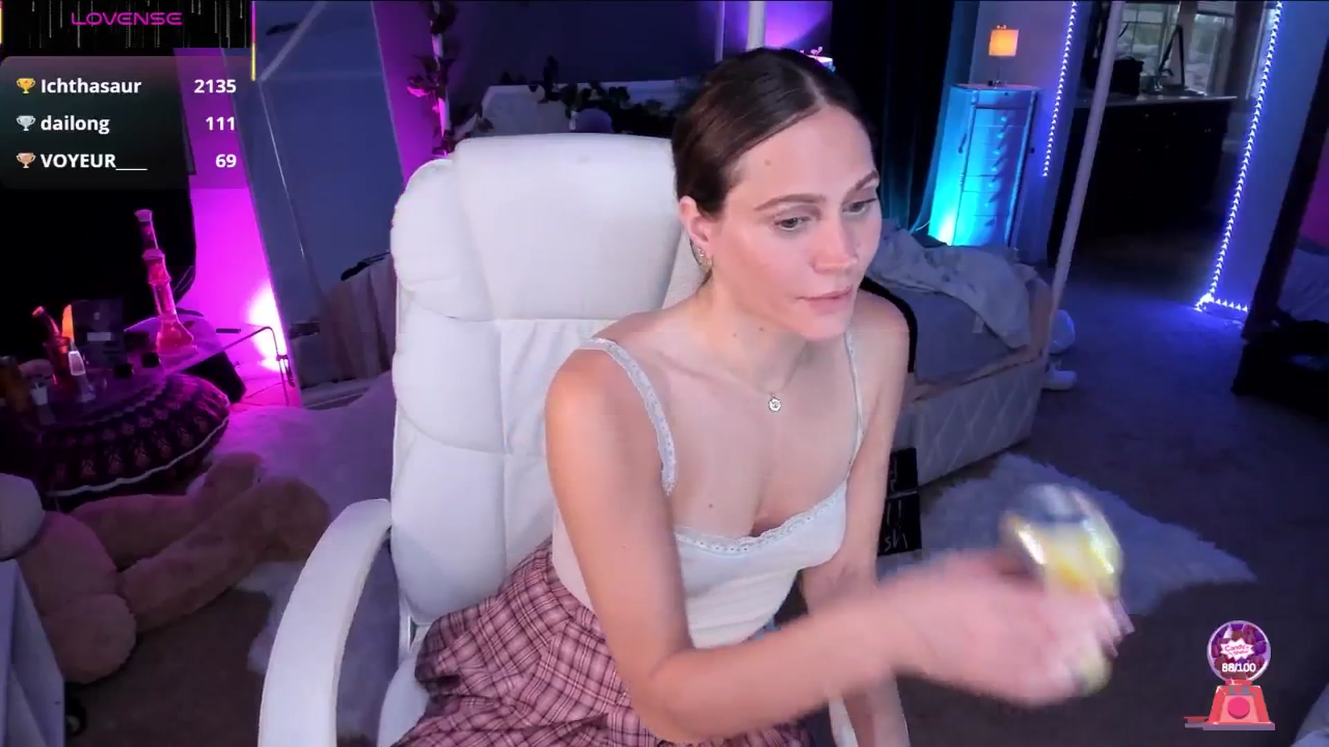 Gallery image thumbnail from CaliPassion's myfreecams stream on, 07/09/2025, 03:22 image 20 of 20