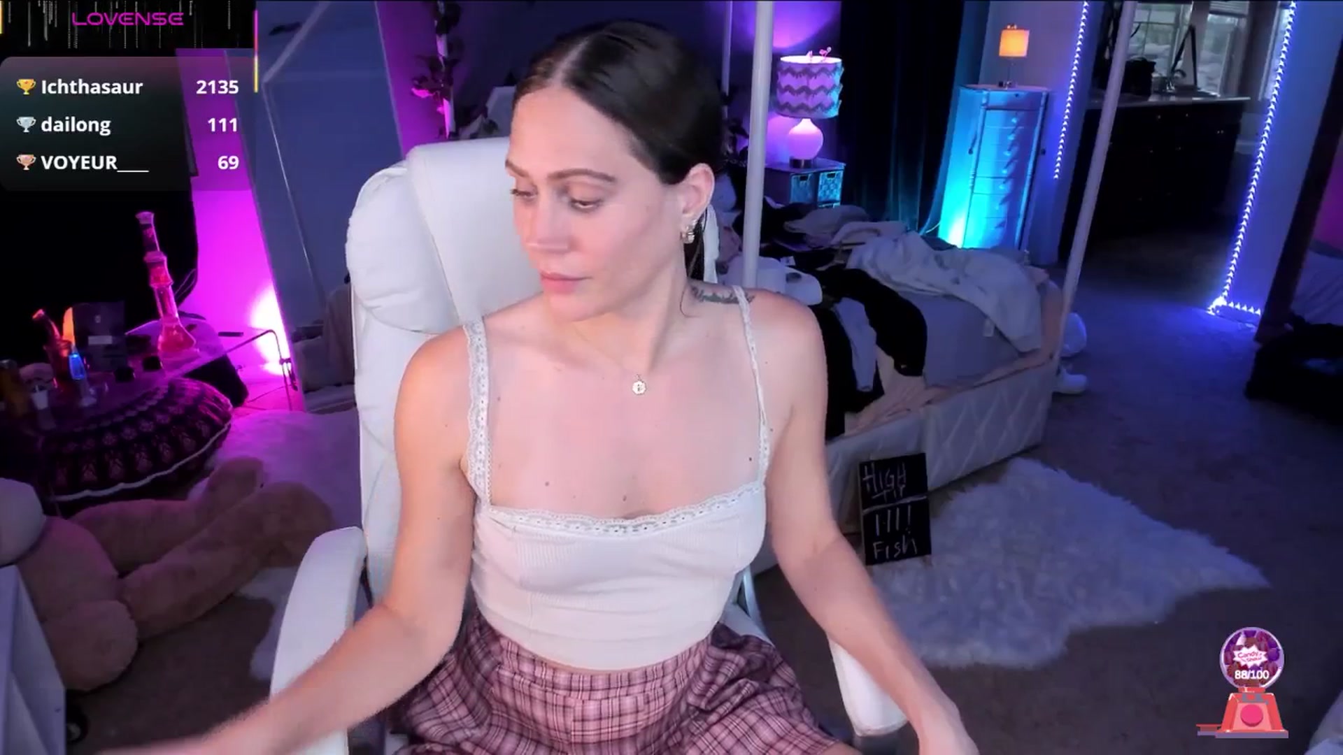 Gallery image thumbnail from CaliPassion's myfreecams stream on, 07/09/2025, 03:22 image 19 of 20