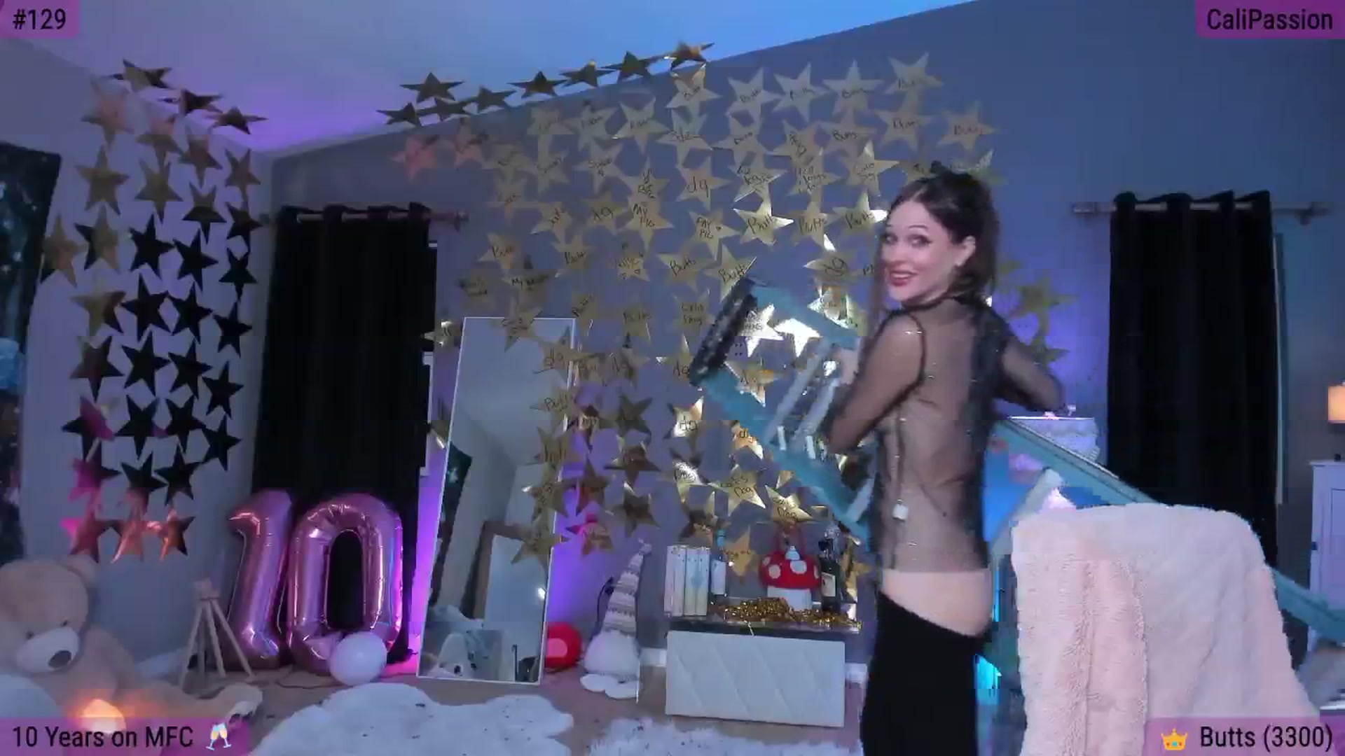 Gallery image thumbnail from CaliPassion's myfreecams stream on, 11/29/2025, 04:31 image 2 of 20