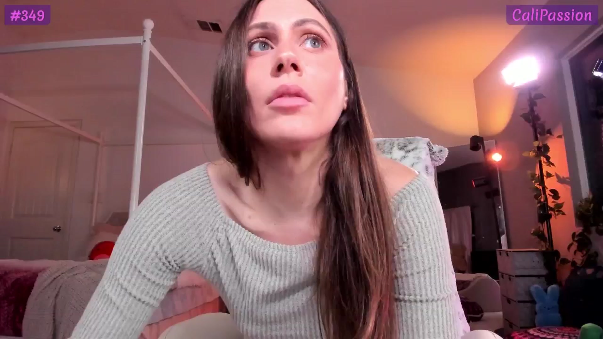 Gallery image thumbnail from CaliPassion's myfreecams stream on, 03/17/2026, 04:53 image 4 of 20