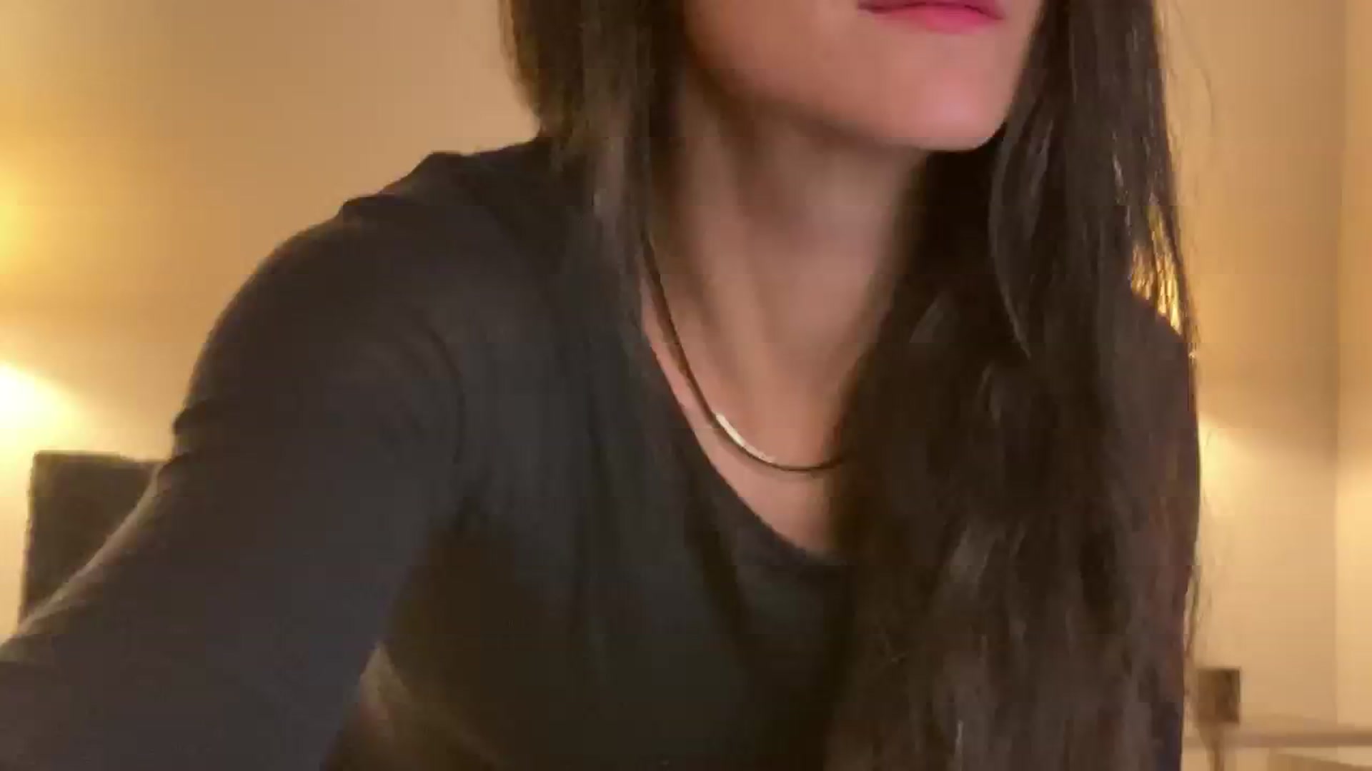 Gallery image thumbnail from Cali_Ode's myfreecams stream on, 02/04/2025, 18:48 image 9 of 20