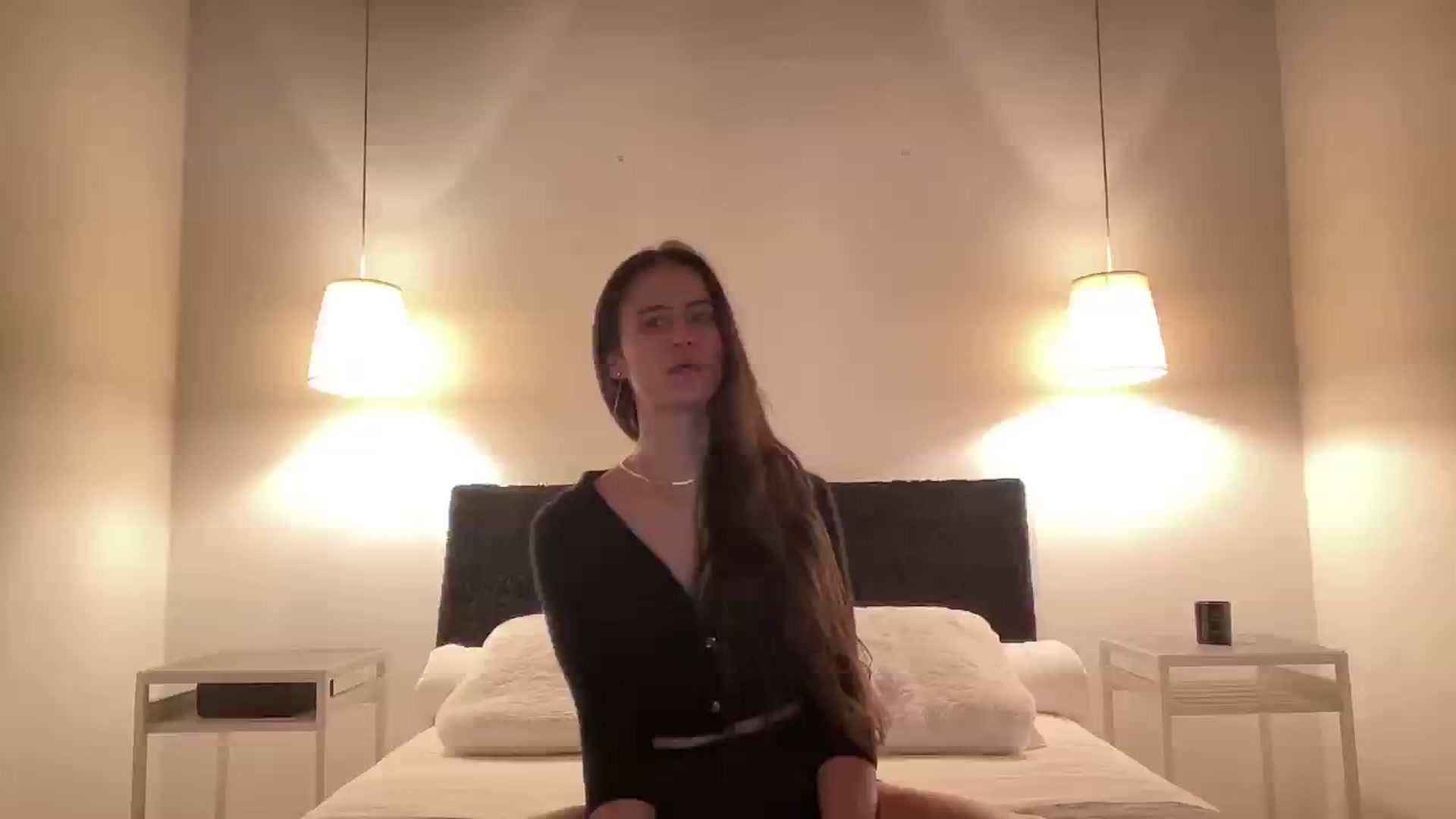 Gallery image thumbnail from Cali_Ode's myfreecams stream on, 02/11/2025, 19:35 image 16 of 20