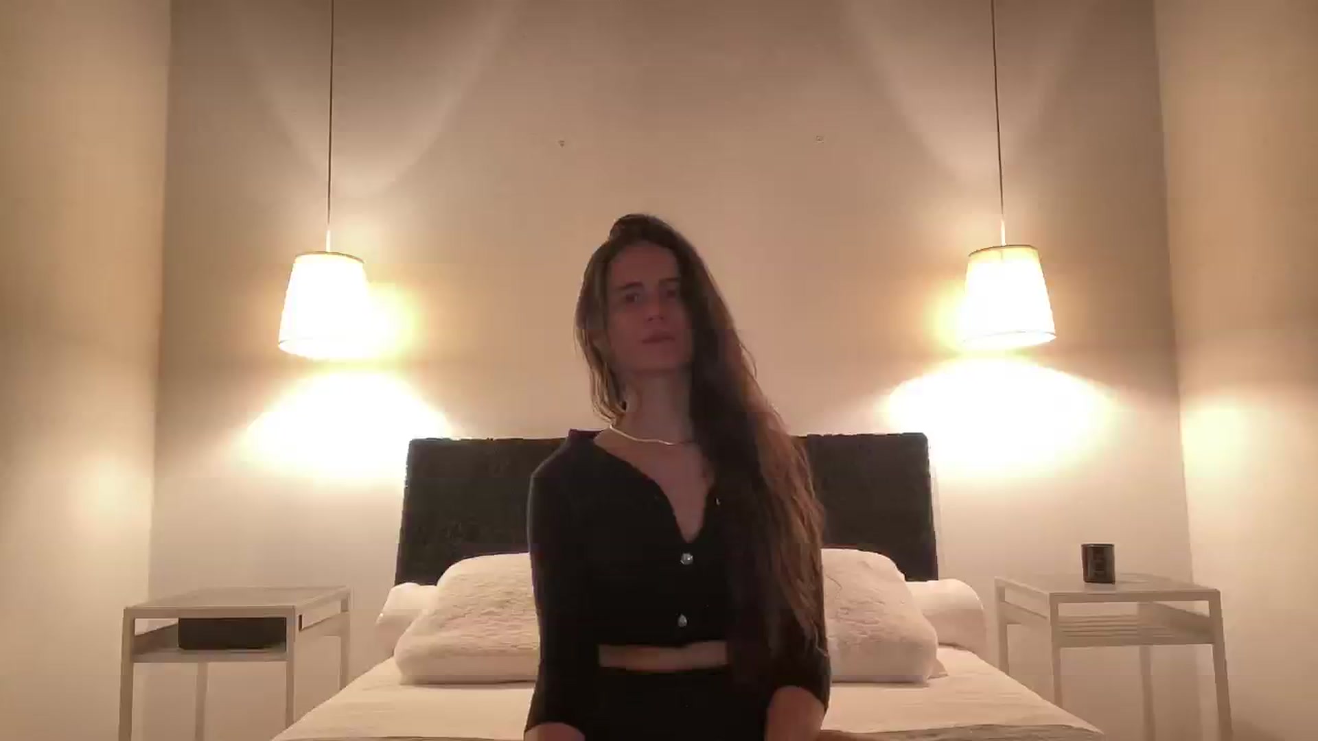 Gallery image thumbnail from Cali_Ode's myfreecams stream on, 02/11/2025, 19:35 image 4 of 20