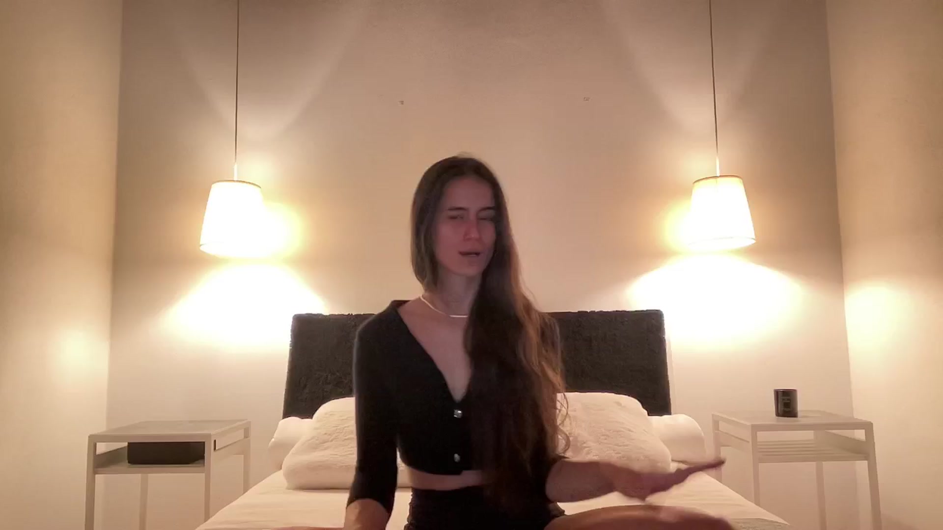 Gallery image thumbnail from Cali_Ode's myfreecams stream on, 02/11/2025, 20:10 image 7 of 20