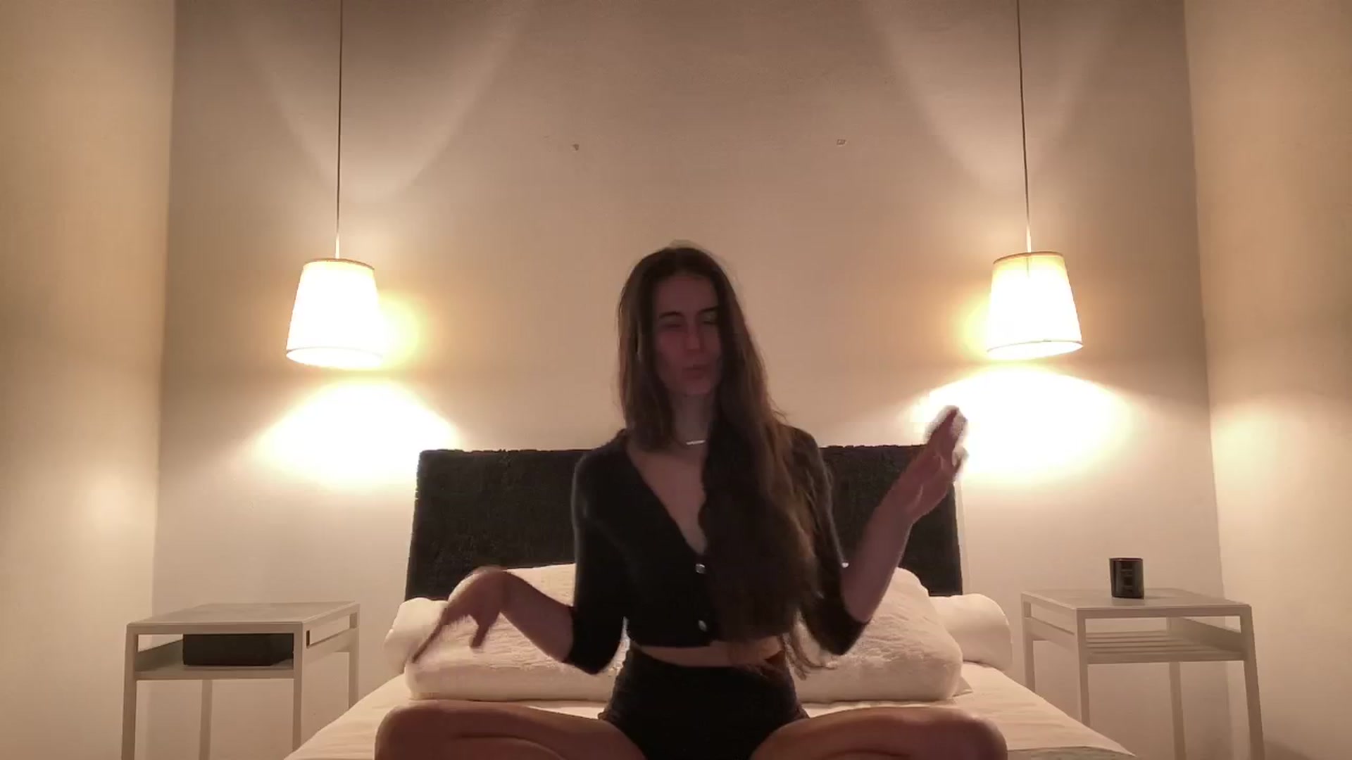 Gallery image thumbnail from Cali_Ode's myfreecams stream on, 02/11/2025, 20:10 image 16 of 20
