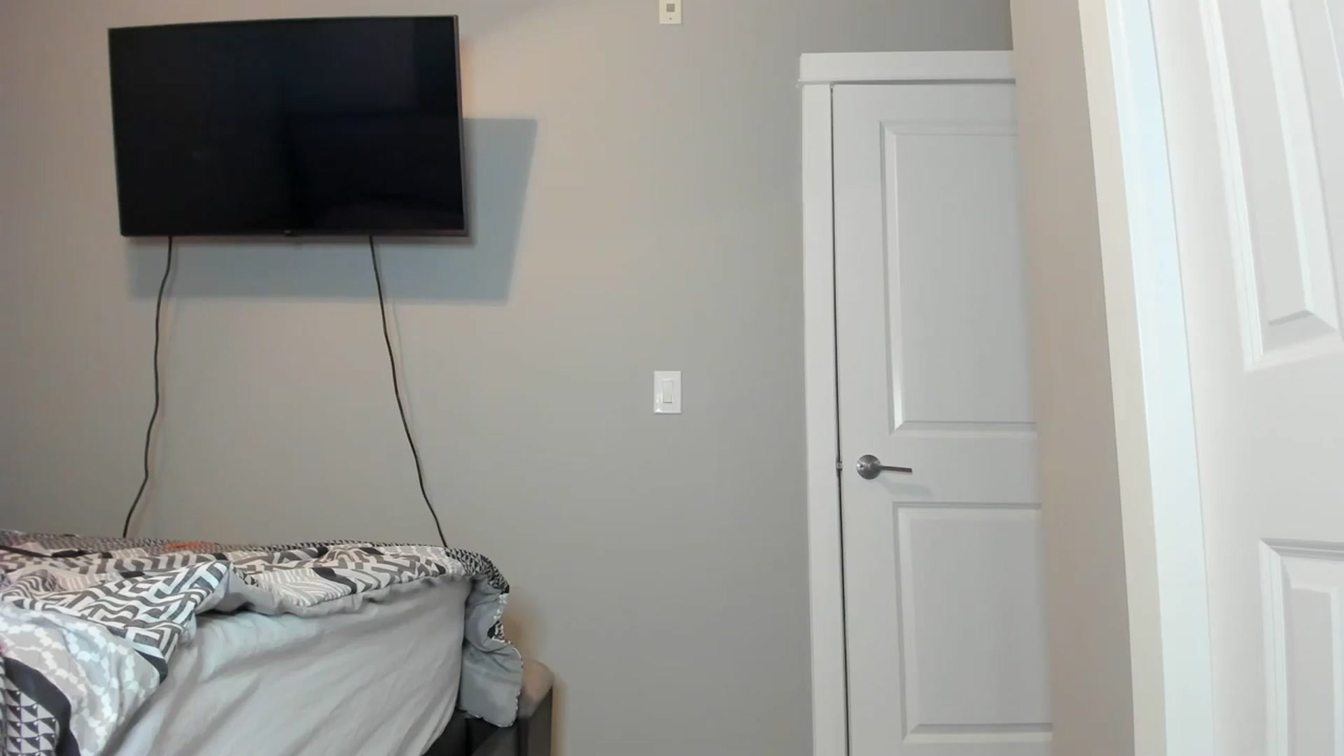 Gallery image thumbnail from Caliii's myfreecams stream on, 12/18/2023, 15:50 image 20 of 20