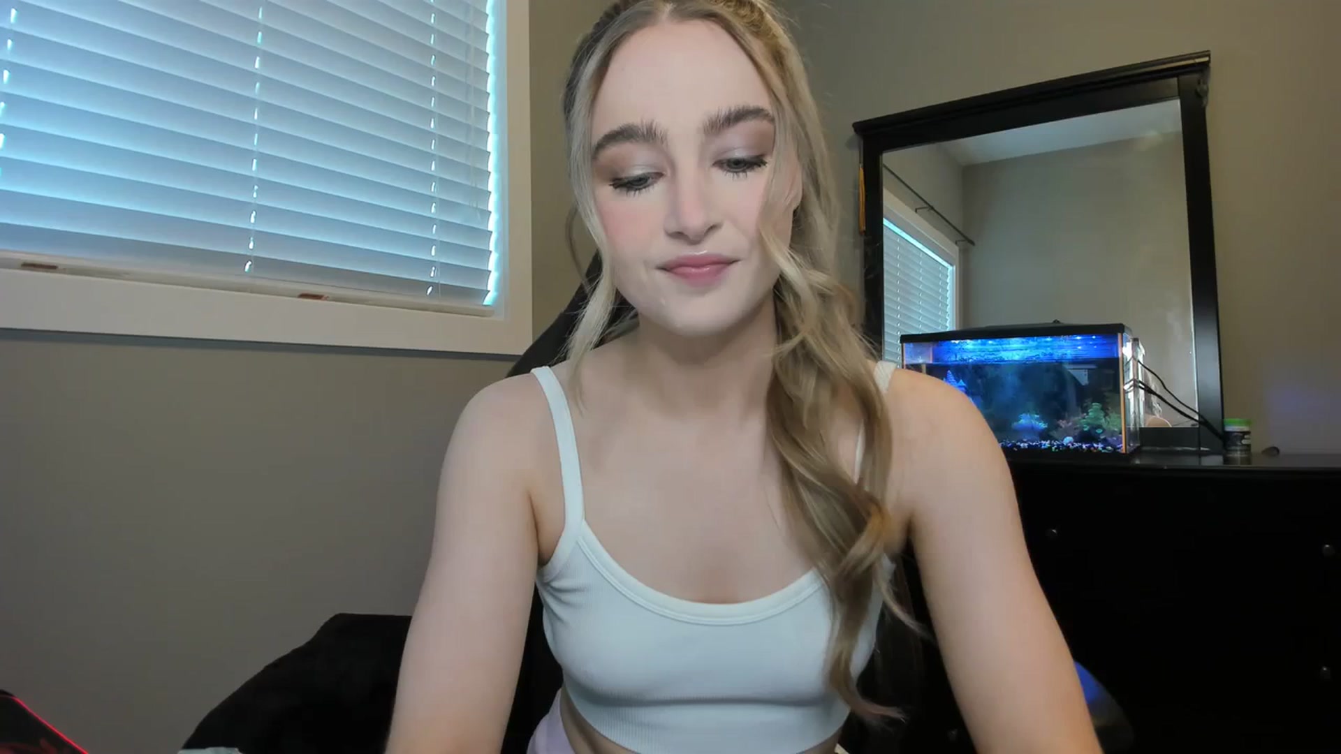 Gallery image thumbnail from Caliii's myfreecams stream on, 01/16/2024, 17:42 image 1 of 20