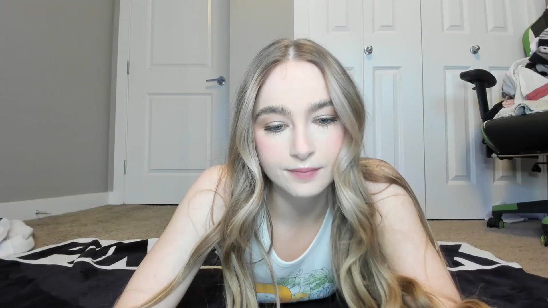 Gallery image thumbnail from Caliii's myfreecams stream on, 01/19/2024, 20:19 image 9 of 20