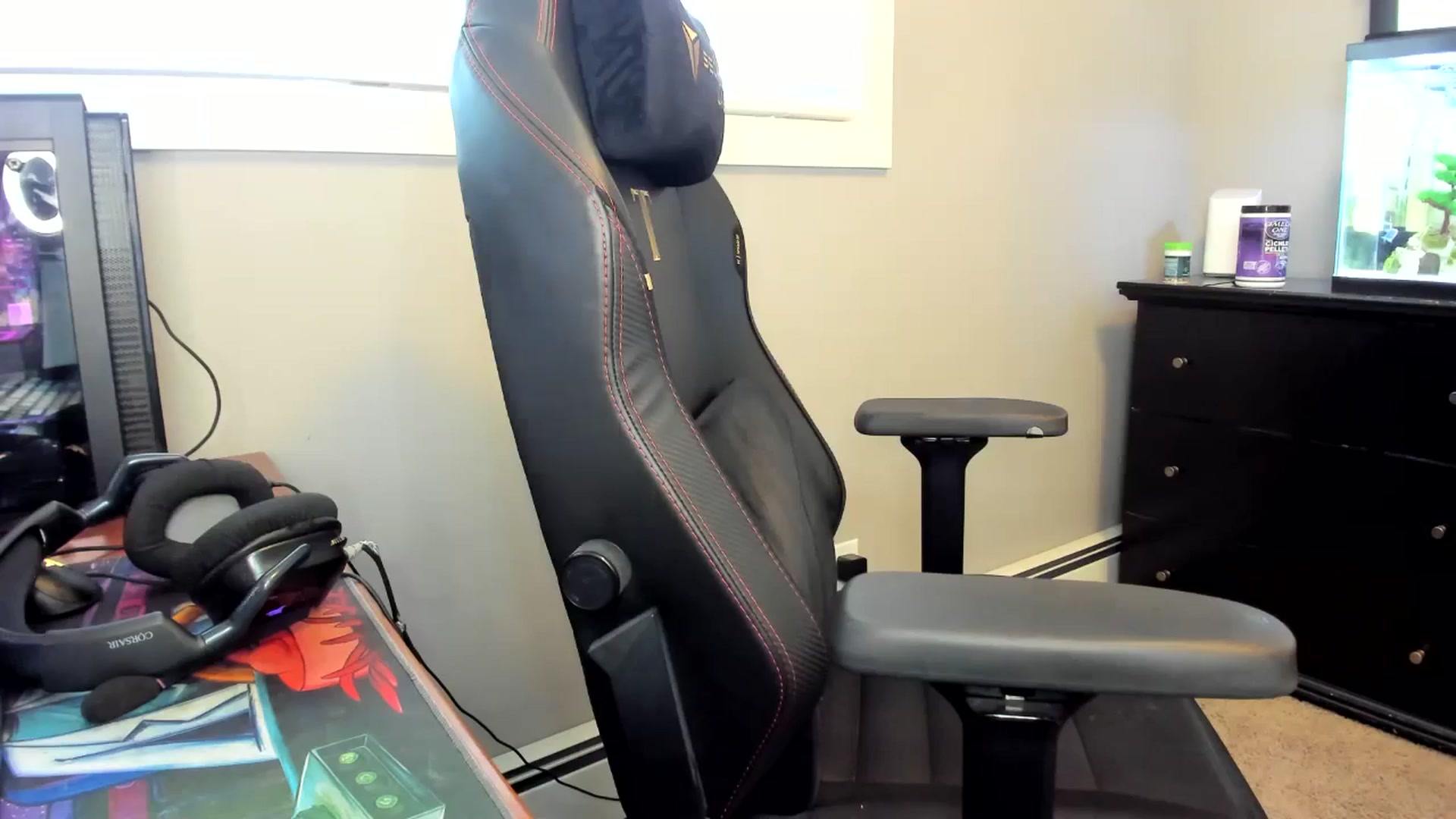 Gallery image thumbnail from Caliii's myfreecams stream on, 07/10/2024, 18:38 image 16 of 20