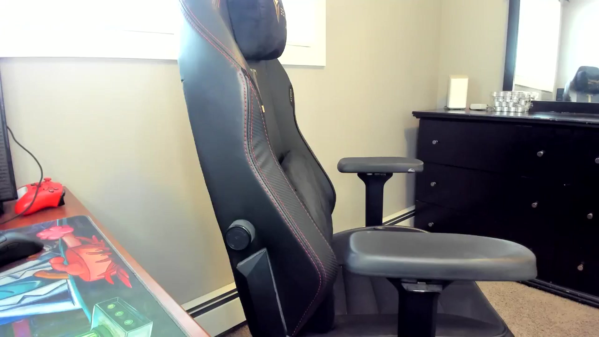 Gallery image thumbnail from Caliii's myfreecams stream on, 11/27/2024, 18:33 image 12 of 20