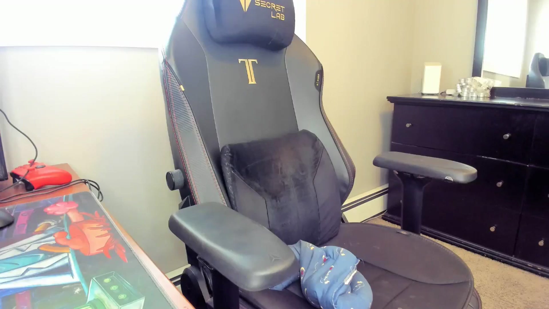 Gallery image thumbnail from Caliii's myfreecams stream on, 04/30/2025, 18:22 image 5 of 20