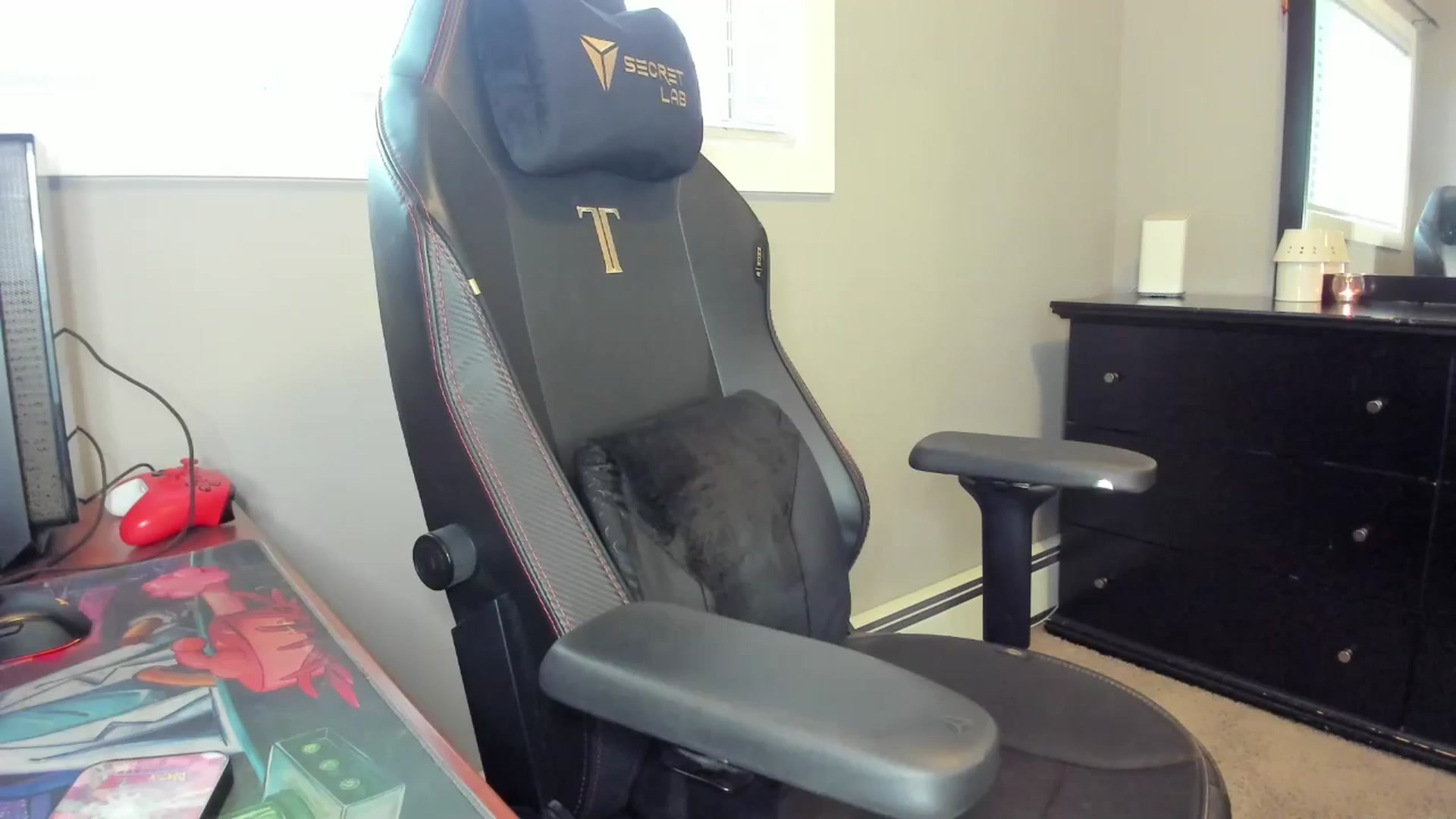 Gallery image thumbnail from Caliii's myfreecams stream on, 11/06/2025, 20:37 image 9 of 20