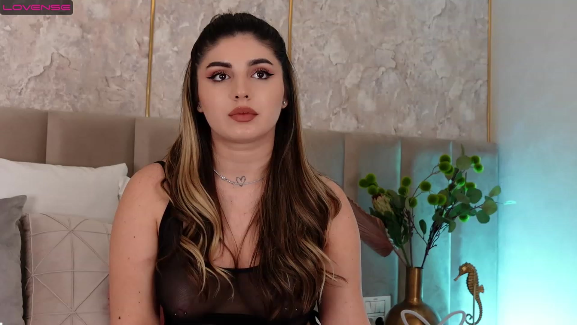 Gallery image thumbnail from CallM3Sugar's myfreecams stream on, 03/11/2023, 13:00 image 13 of 20