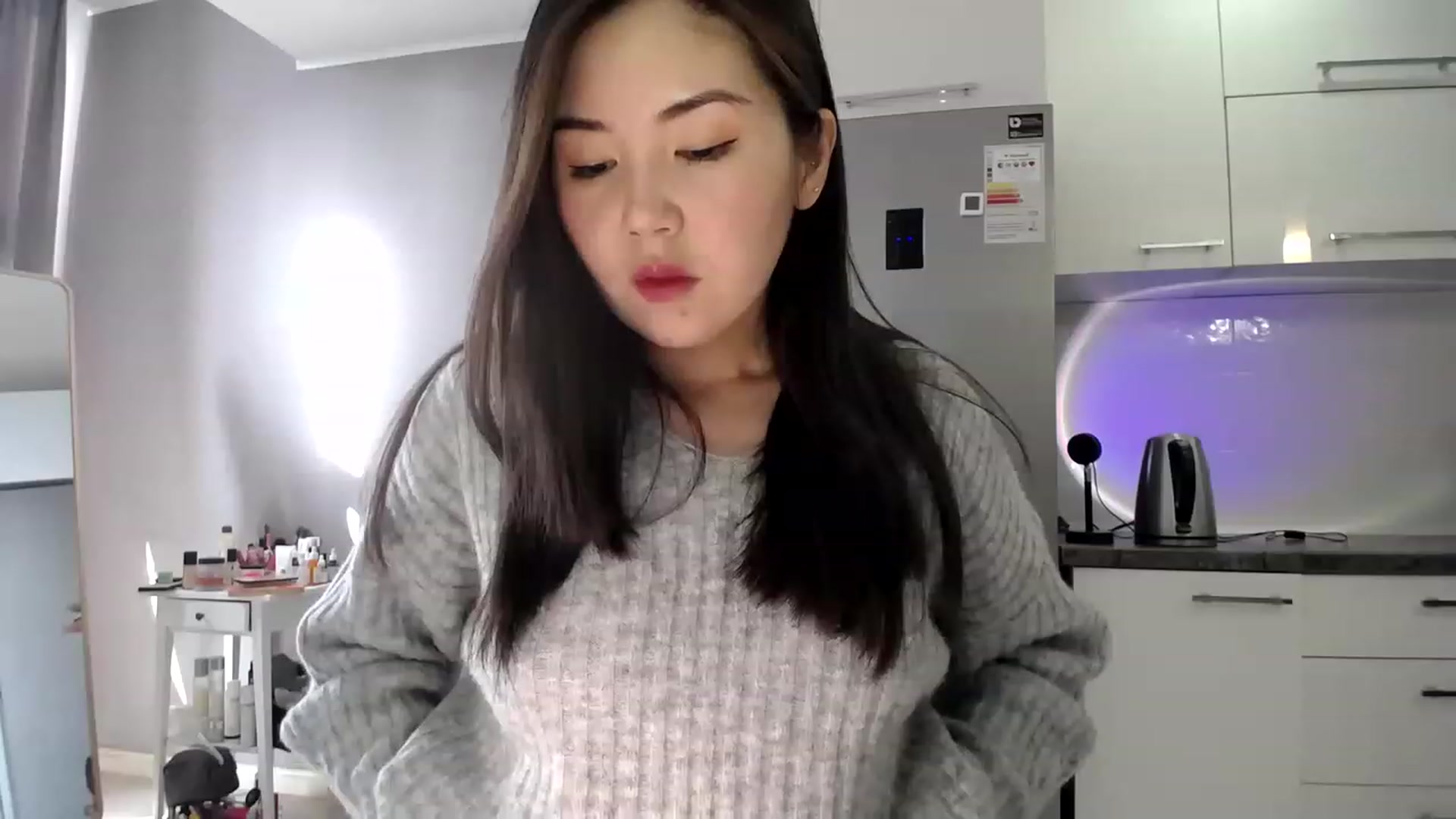 Gallery image thumbnail from CallMeMina's myfreecams stream on, 01/17/2023, 07:43 image 6 of 20
