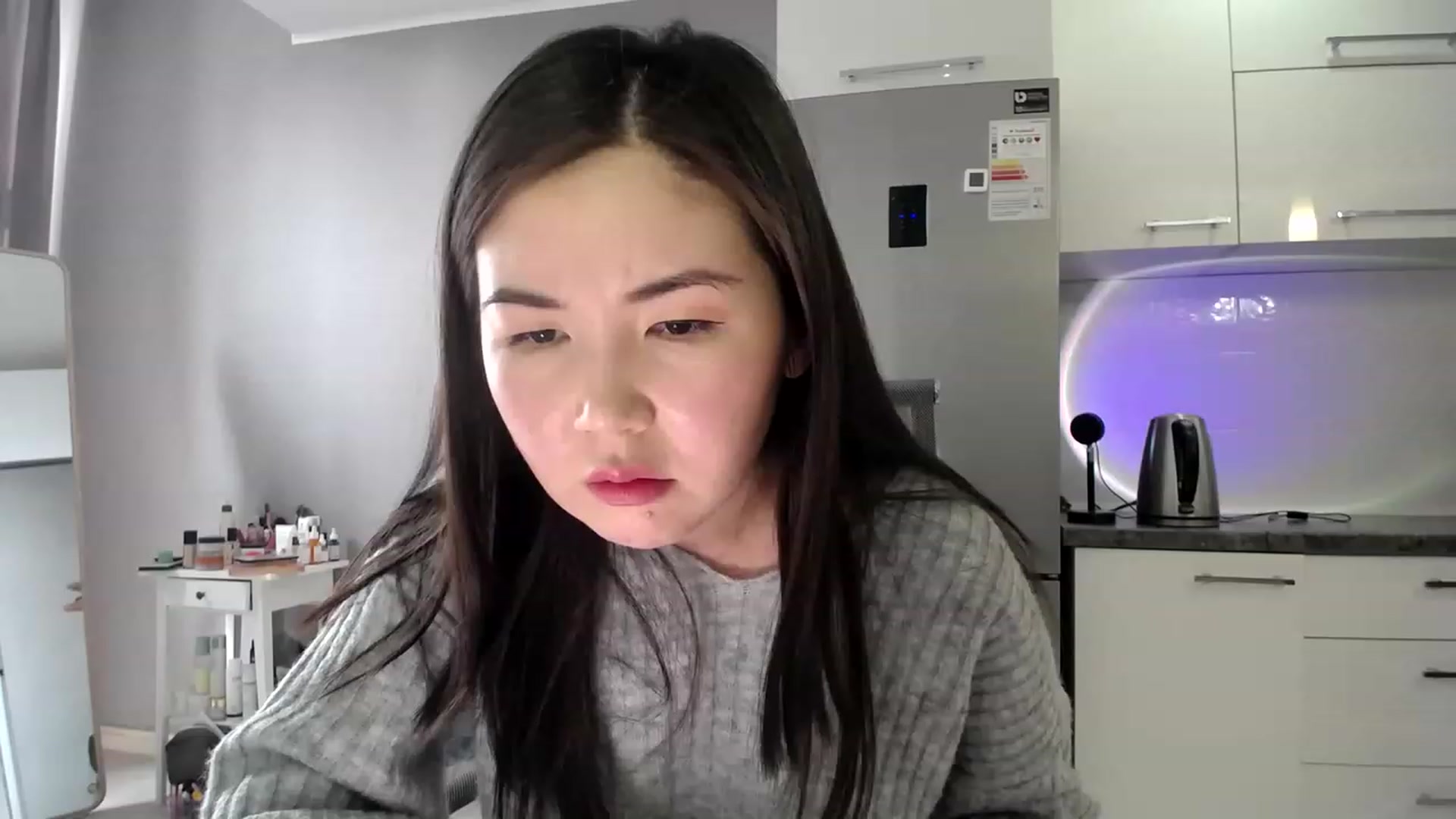 Gallery image thumbnail from CallMeMina's myfreecams stream on, 01/17/2023, 07:43 image 19 of 20