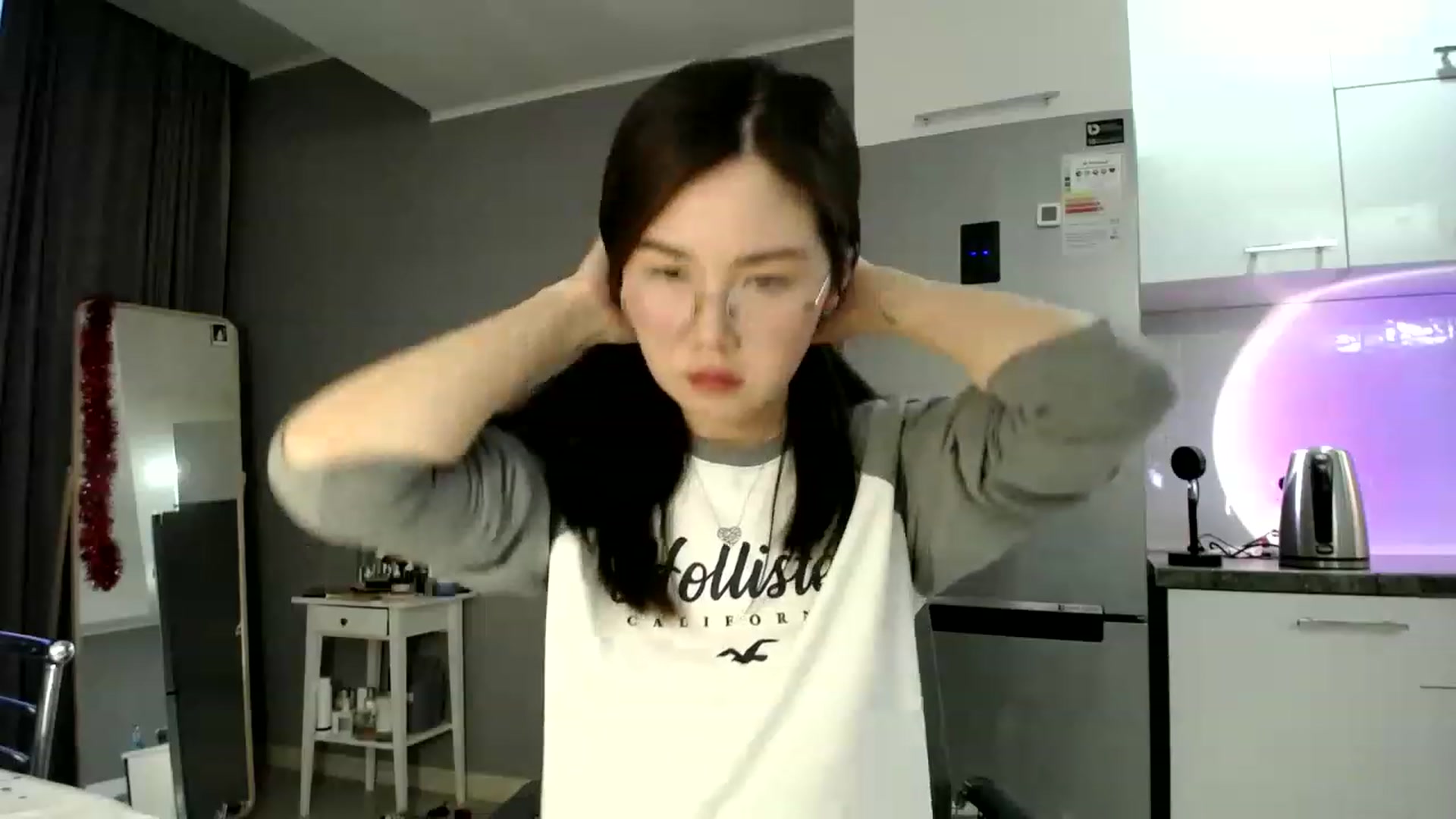 Gallery image thumbnail from CallMeMina's myfreecams stream on, 03/13/2023, 14:43 image 3 of 20