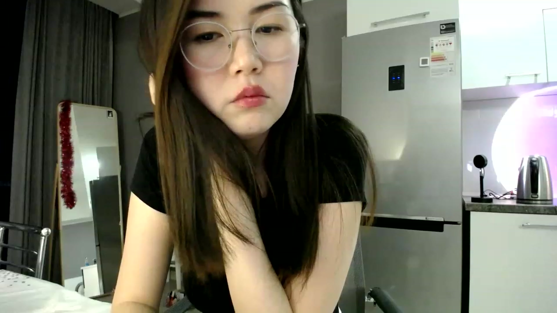Gallery image thumbnail from CallMeMina's myfreecams stream on, 03/13/2023, 14:43 image 15 of 20