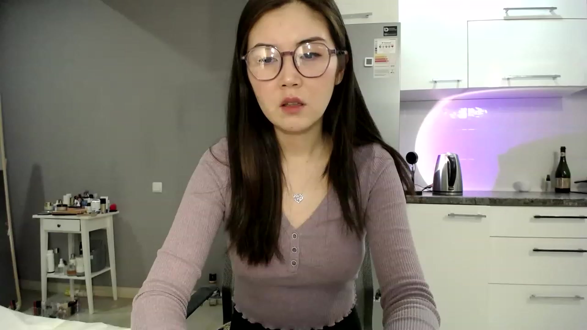 Gallery image thumbnail from CallMeMina's myfreecams stream on, 03/16/2023, 15:14 image 5 of 20