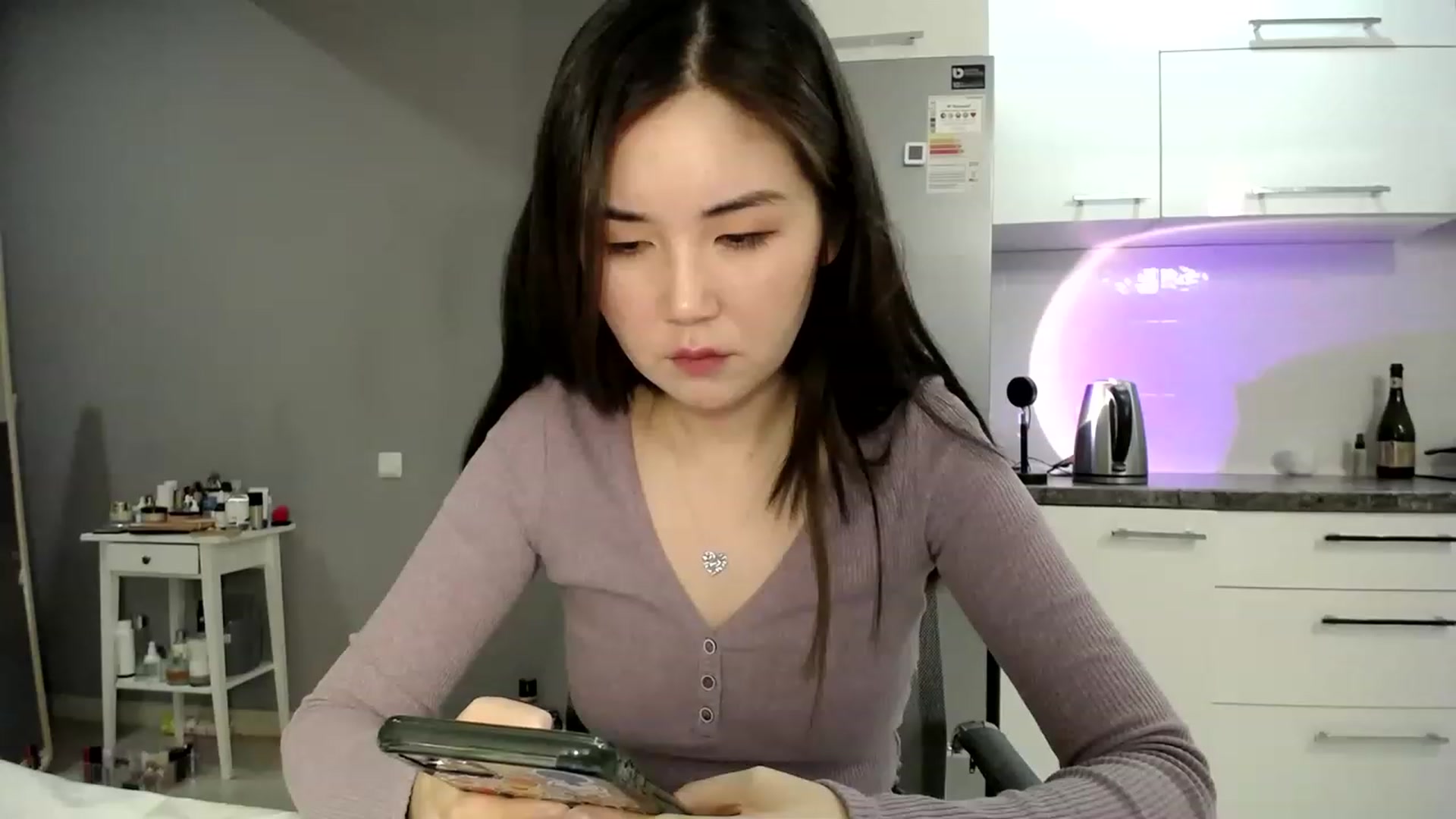 Gallery image thumbnail from CallMeMina's myfreecams stream on, 03/16/2023, 15:14 image 3 of 20