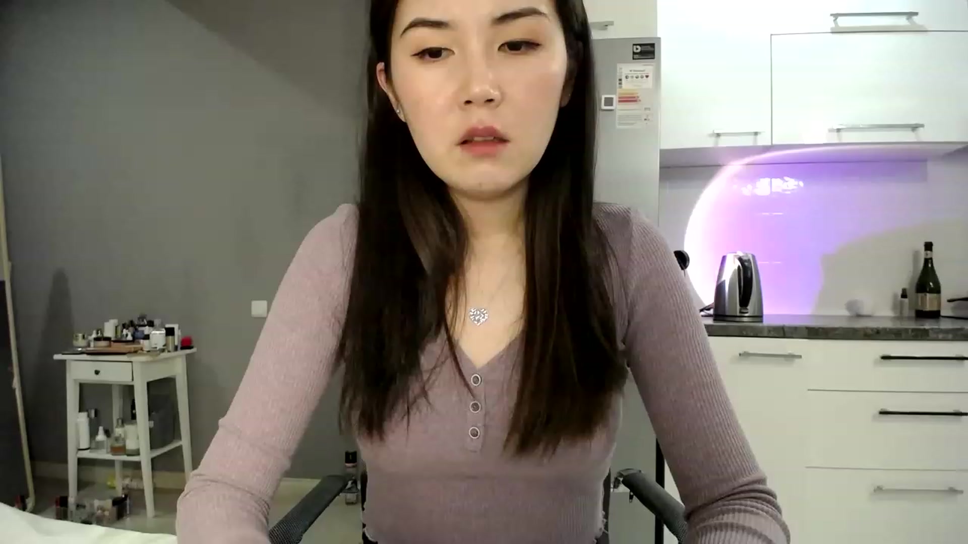 Gallery image thumbnail from CallMeMina's myfreecams stream on, 03/16/2023, 15:14 image 4 of 20