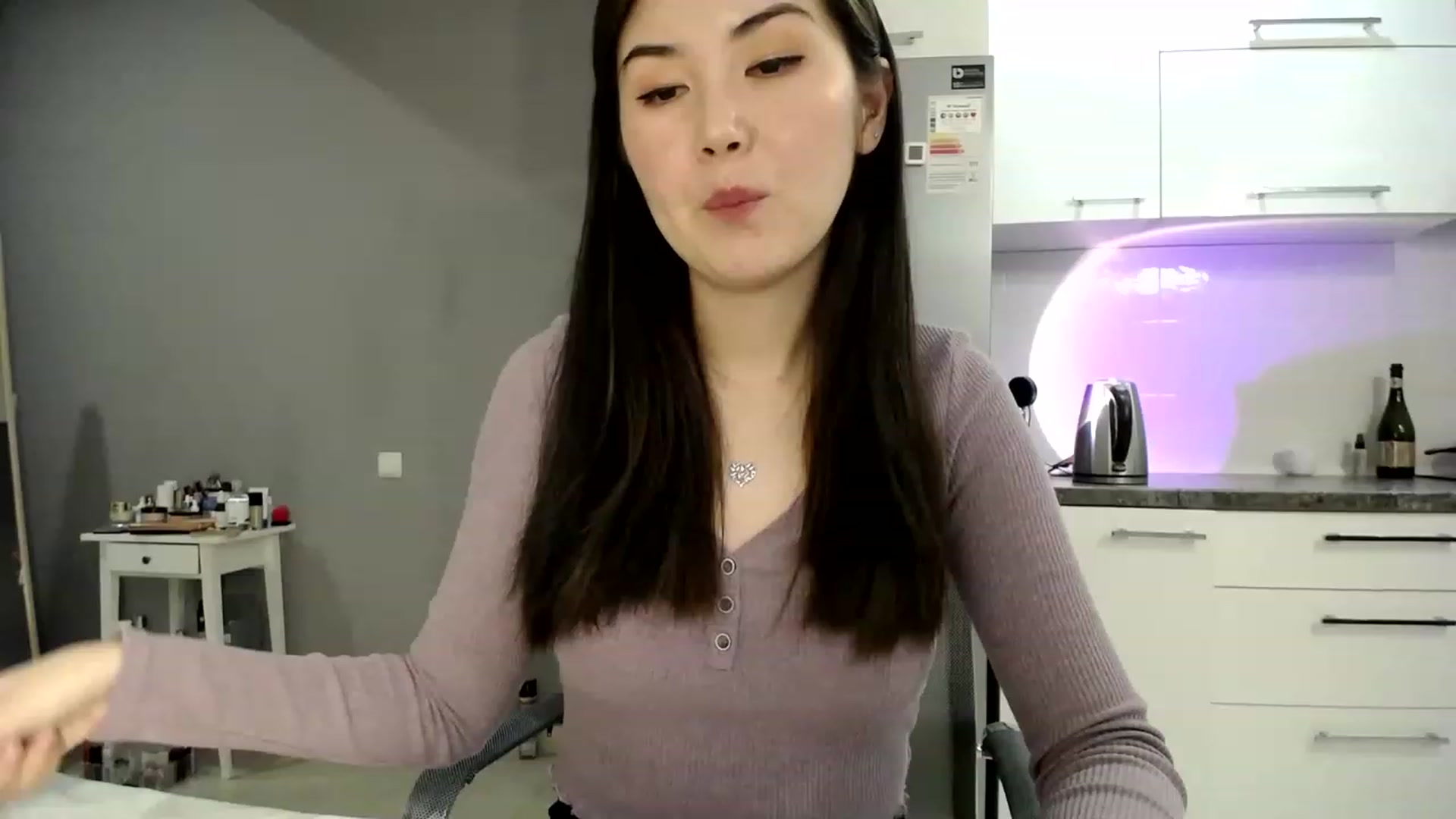 Gallery image thumbnail from CallMeMina's myfreecams stream on, 03/16/2023, 15:14 image 1 of 20