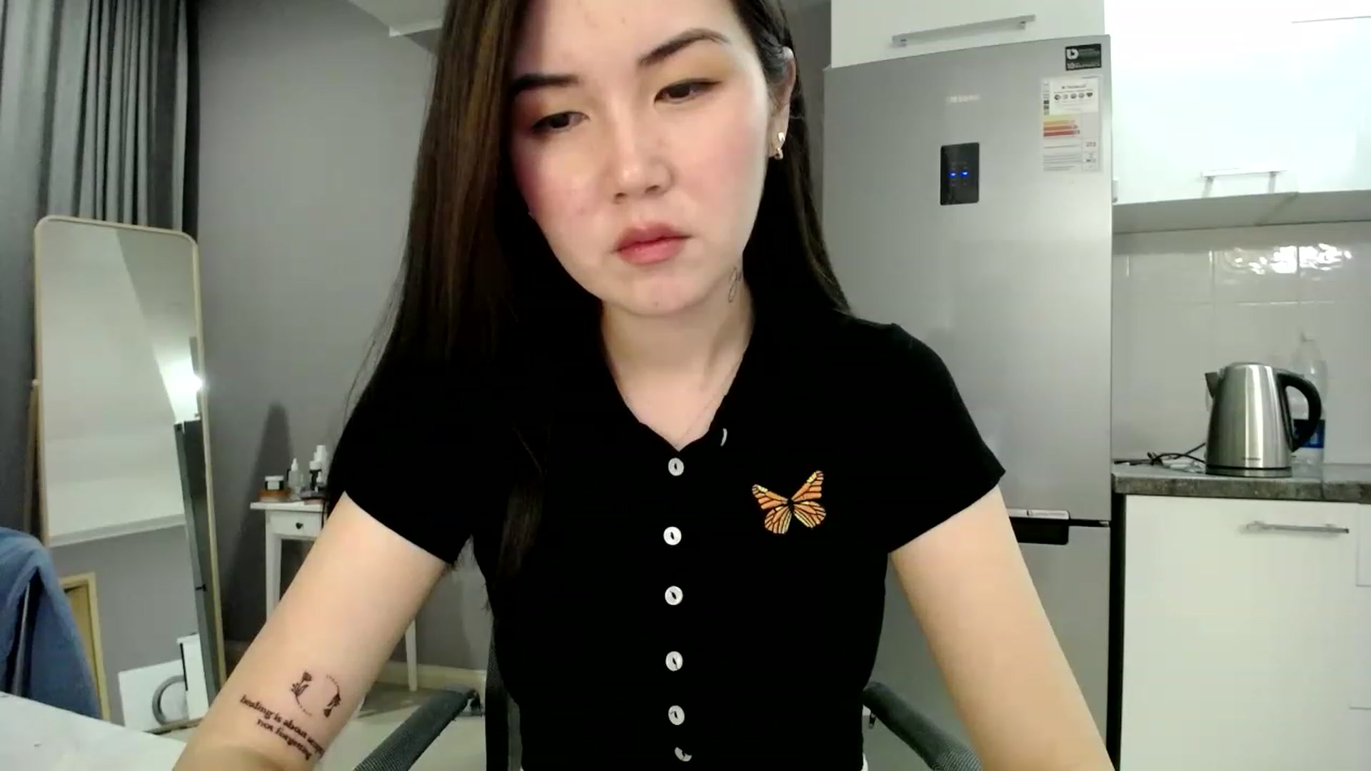 Gallery image thumbnail from CallMeMina's myfreecams stream on, 04/29/2023, 17:25 image 6 of 20