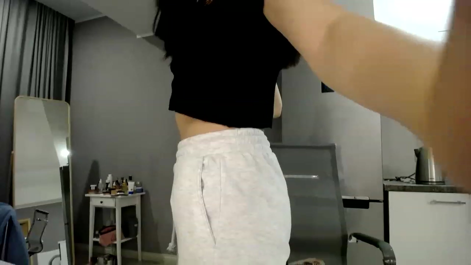 Gallery image thumbnail from CallMeMina's myfreecams stream on, 04/29/2023, 17:25 image 8 of 20