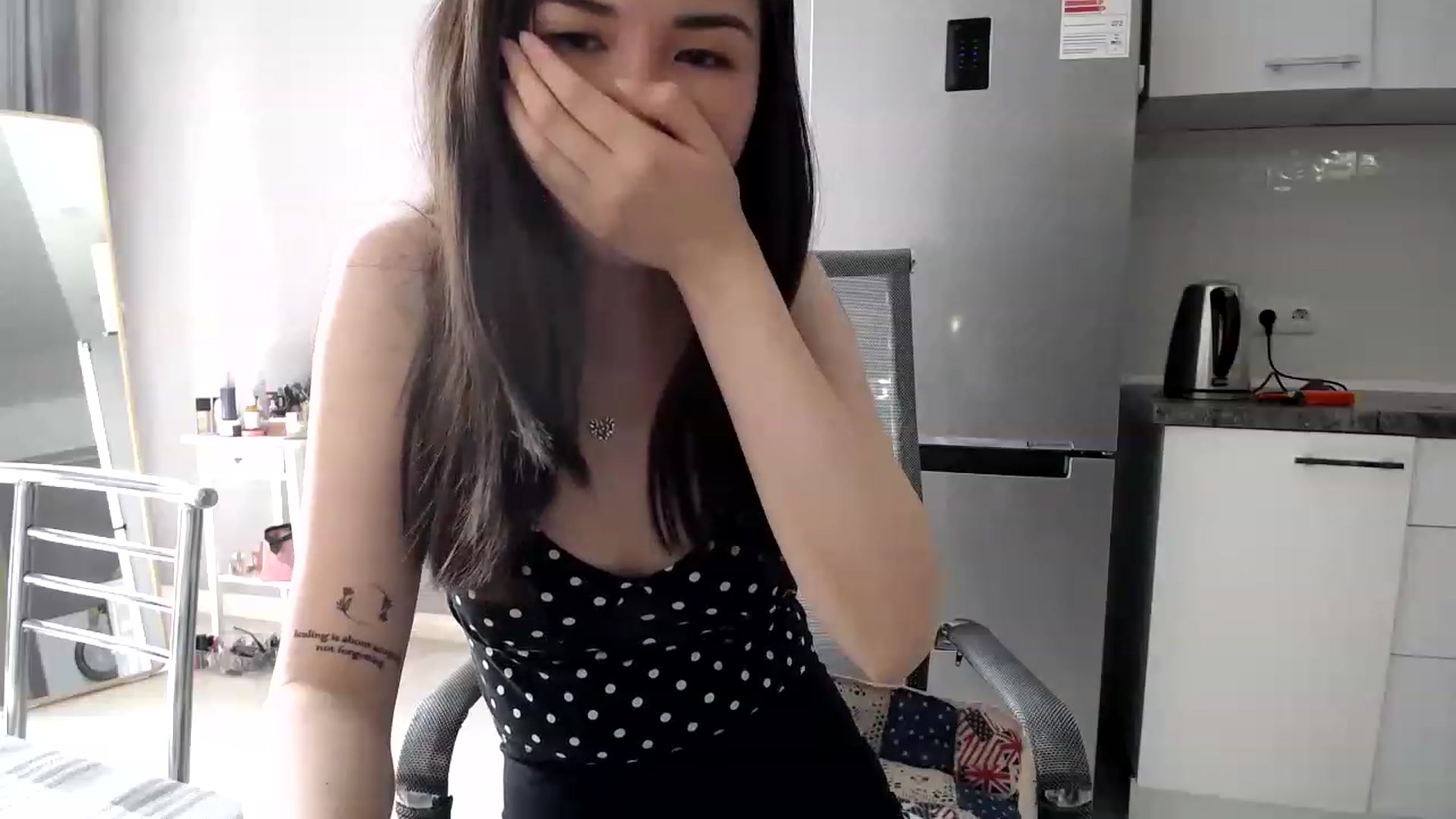 Gallery image thumbnail from CallMeMina's myfreecams stream on, 05/07/2023, 10:00 image 18 of 20