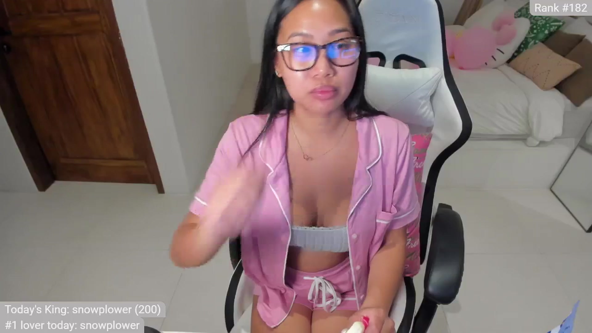Gallery image thumbnail from CallMe_PJ's myfreecams stream on, 05/03/2026, 17:35 image 8 of 20