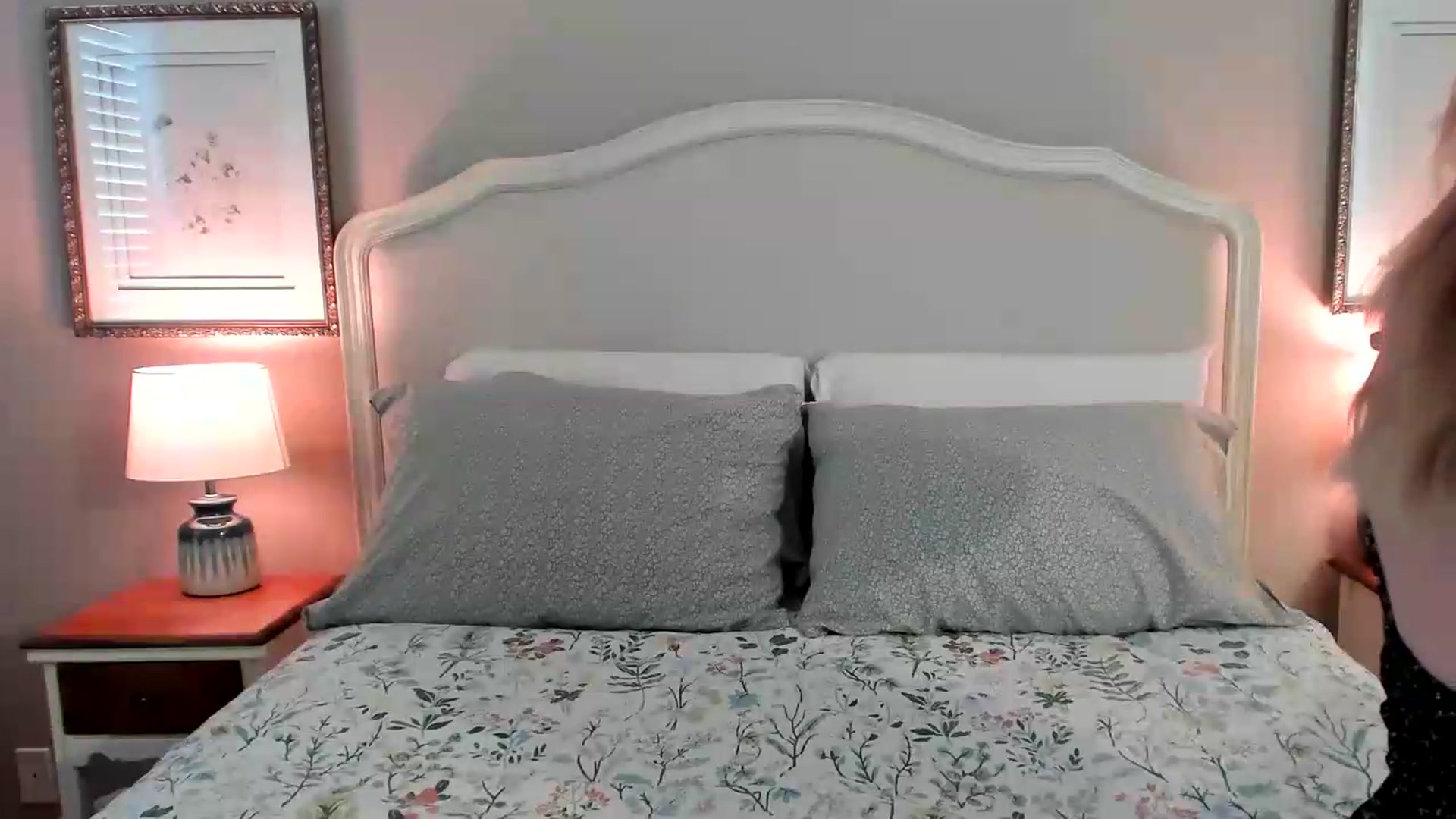 Gallery image thumbnail from CallaQ's myfreecams stream on, 07/17/2026, 20:54 image 8 of 20