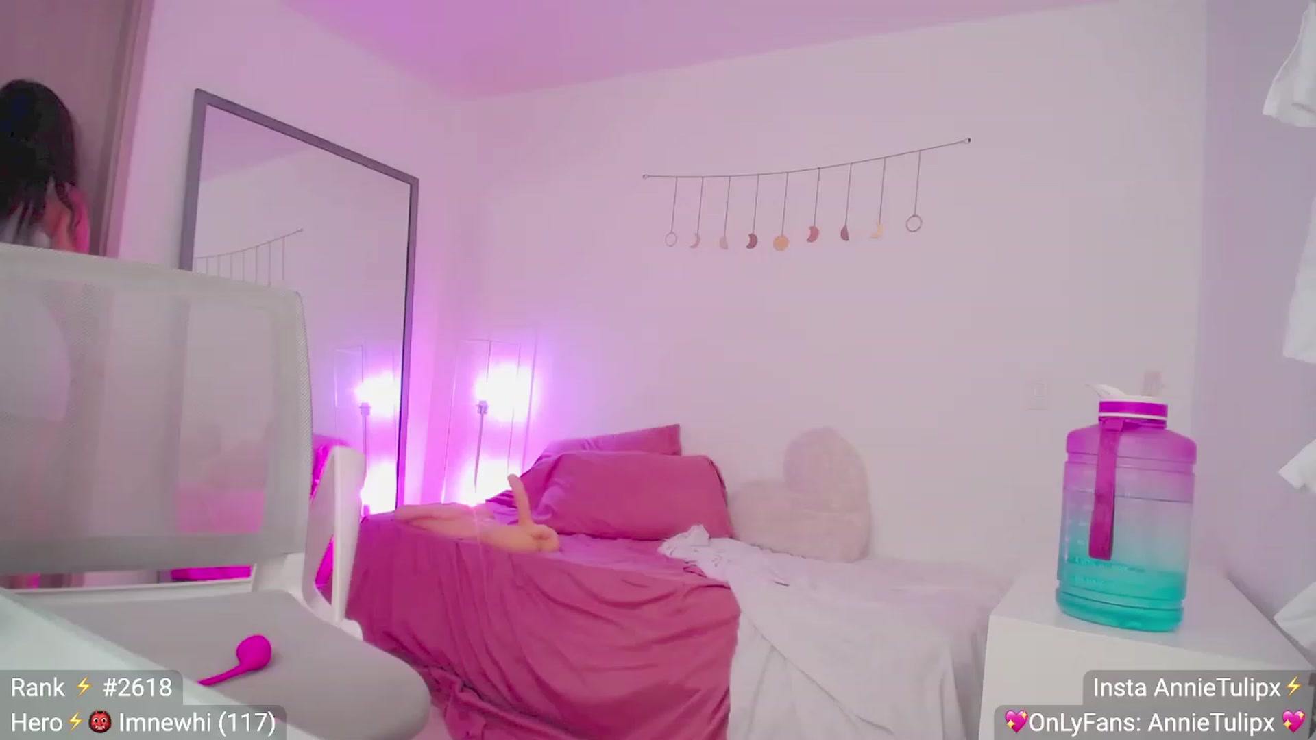 Gallery image thumbnail from CallieMaggot's myfreecams stream on, 07/10/2023, 16:01 image 15 of 20