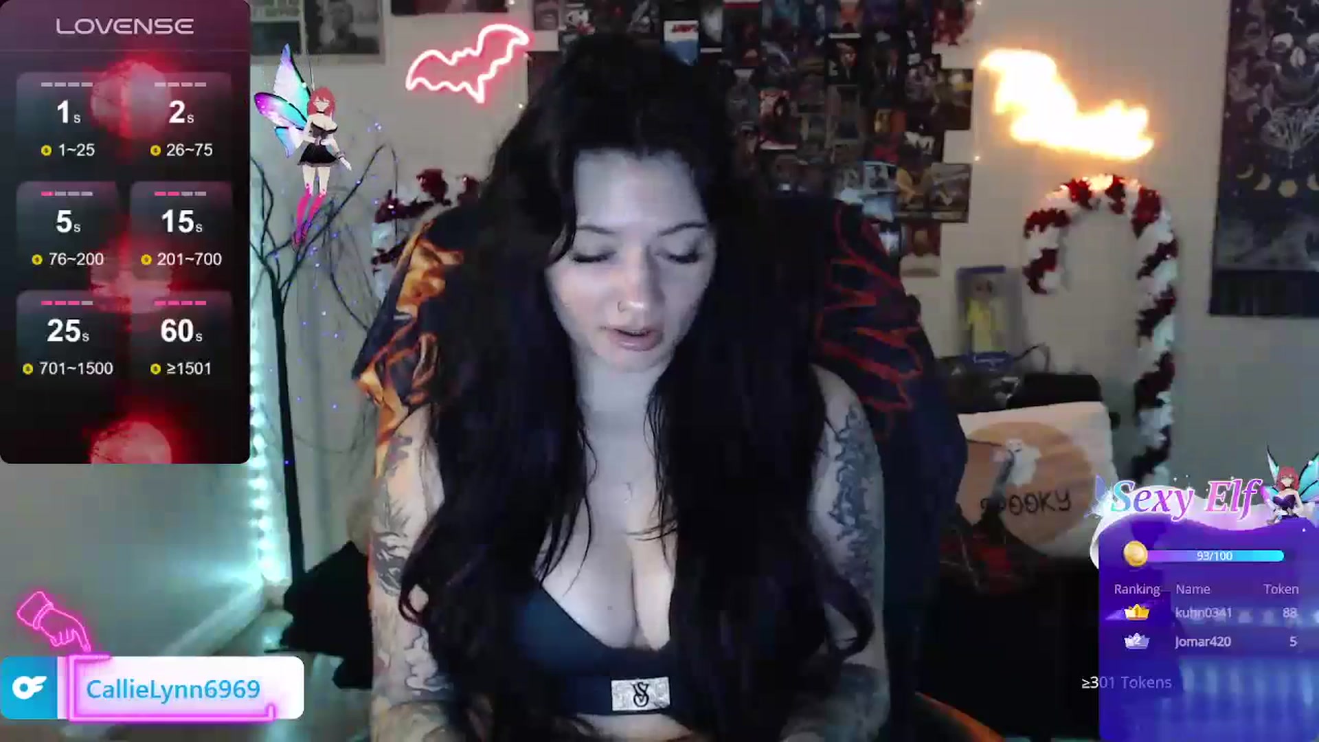 Gallery image thumbnail from CallieMyers's myfreecams stream on, 11/30/2023, 17:14 image 16 of 20