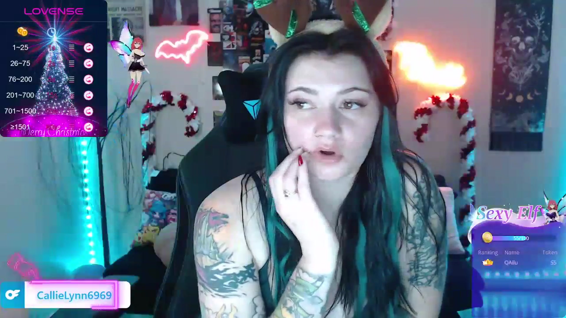 Gallery image thumbnail from CallieMyers's myfreecams stream on, 12/19/2023, 24:44 image 3 of 20
