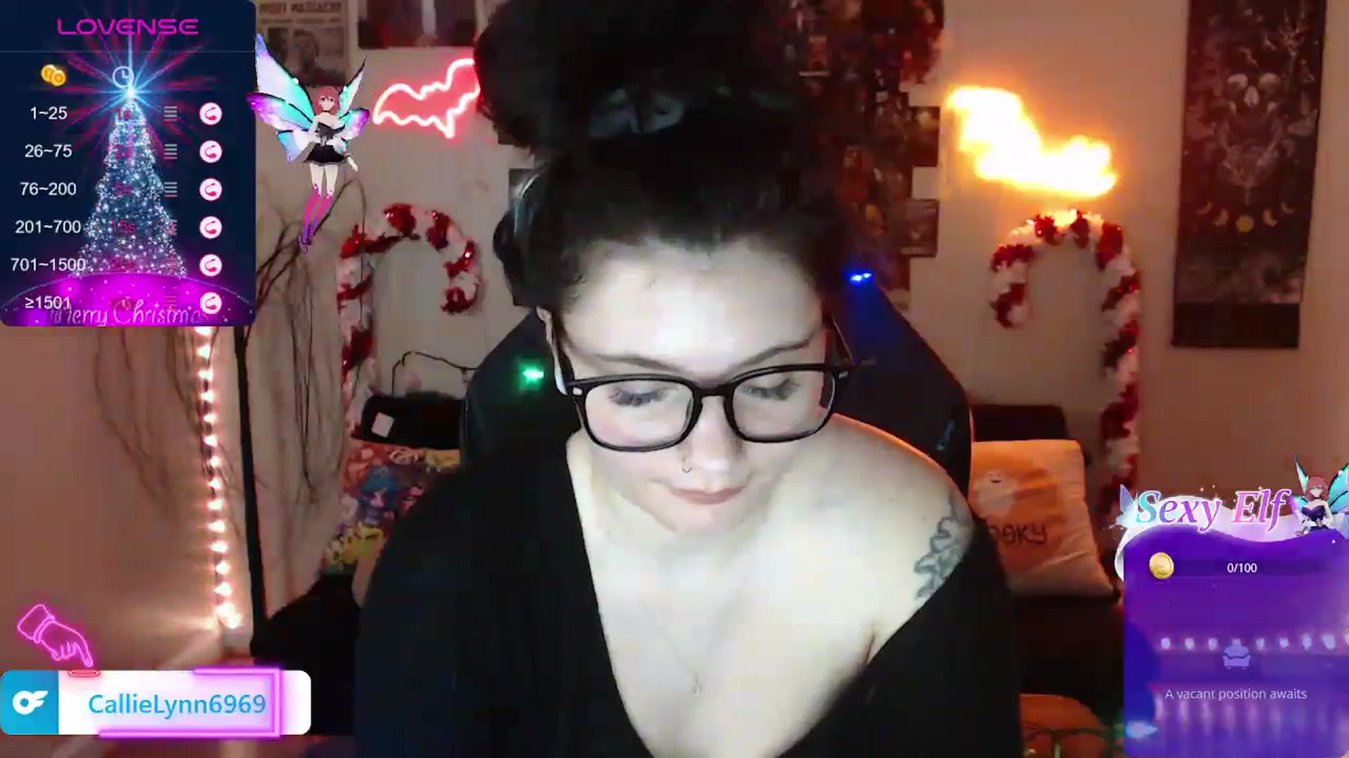 Gallery image thumbnail from CallieMyers's myfreecams stream on, 12/30/2023, 24:46 image 11 of 20