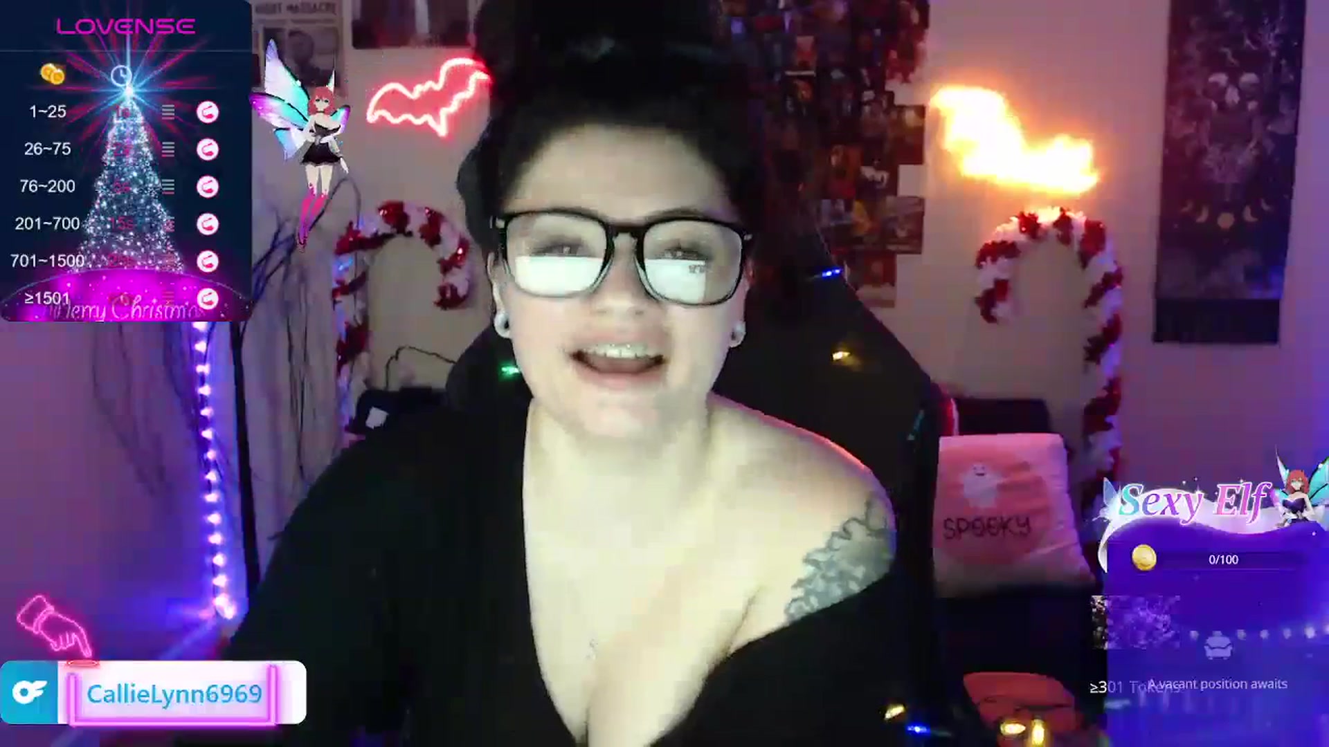 Gallery image thumbnail from CallieMyers's myfreecams stream on, 12/30/2023, 24:46 image 18 of 20