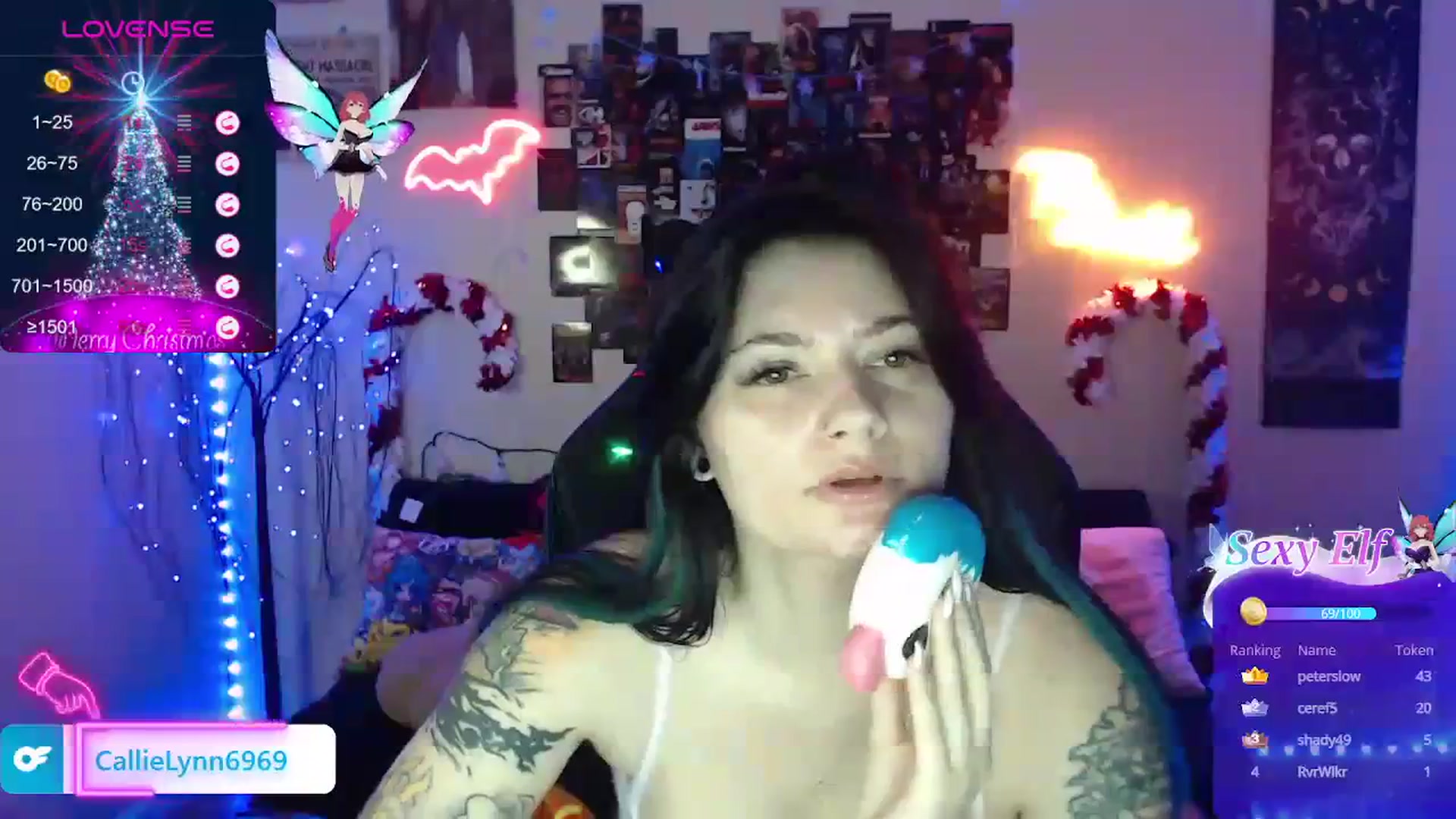 Gallery image thumbnail from CallieMyers's myfreecams stream on, 12/31/2023, 01:05 image 11 of 20