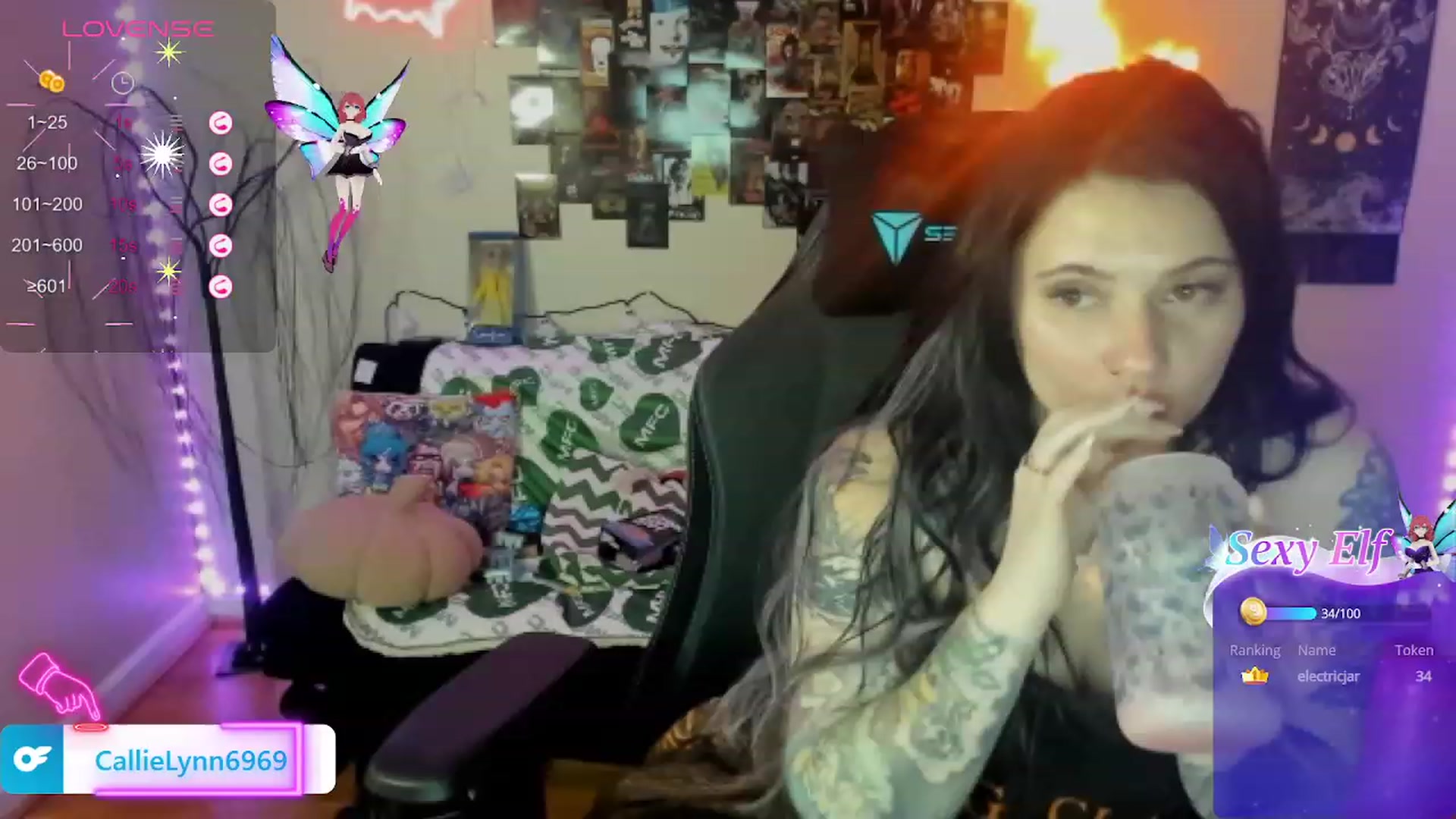 Gallery image thumbnail from CallieMyers's myfreecams stream on, 02/23/2024, 16:48 image 7 of 20