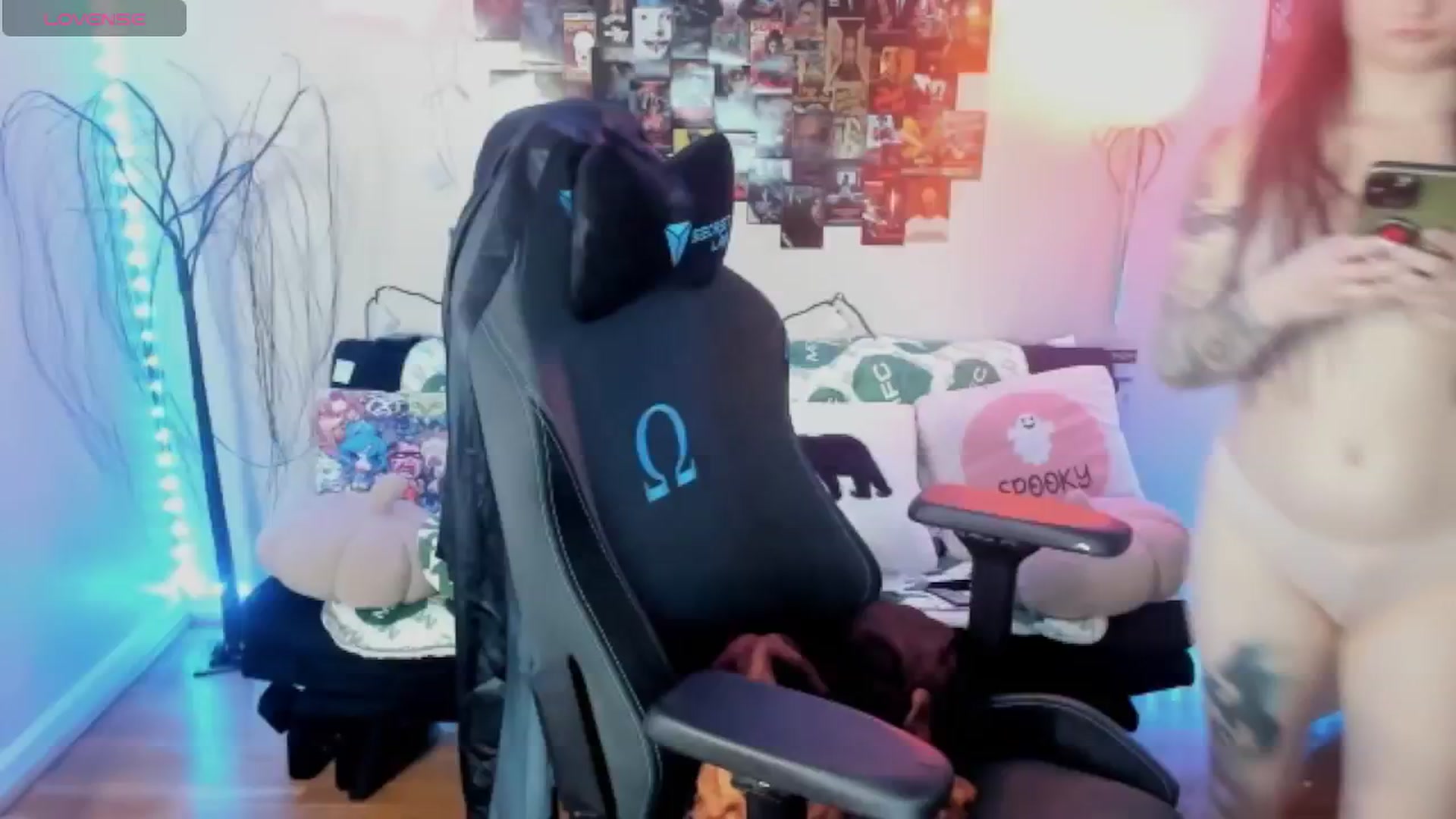 Gallery image thumbnail from CallieMyers's myfreecams stream on, 03/05/2024, 16:54 image 13 of 20