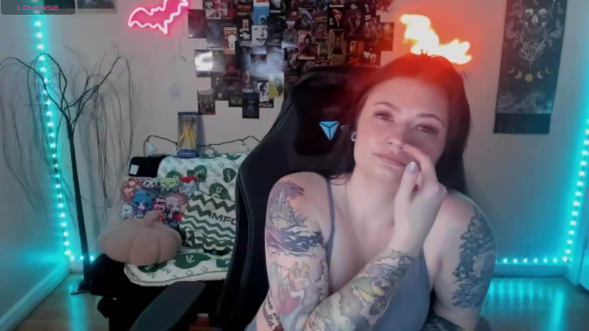 Gallery image thumbnail from CallieMyers's myfreecams stream on, 03/06/2024, 17:06 image 12 of 20