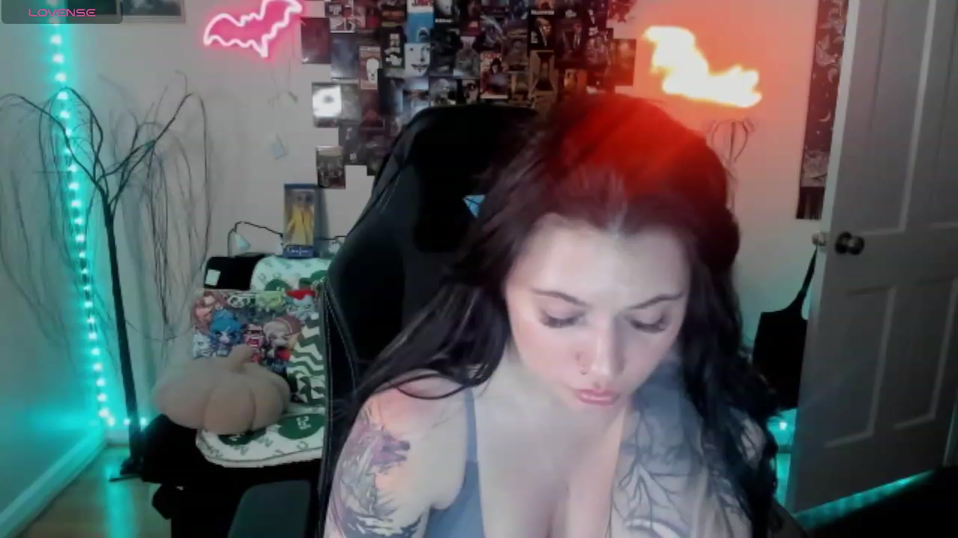 Gallery image thumbnail from CallieMyers's myfreecams stream on, 03/06/2024, 20:09 image 2 of 20