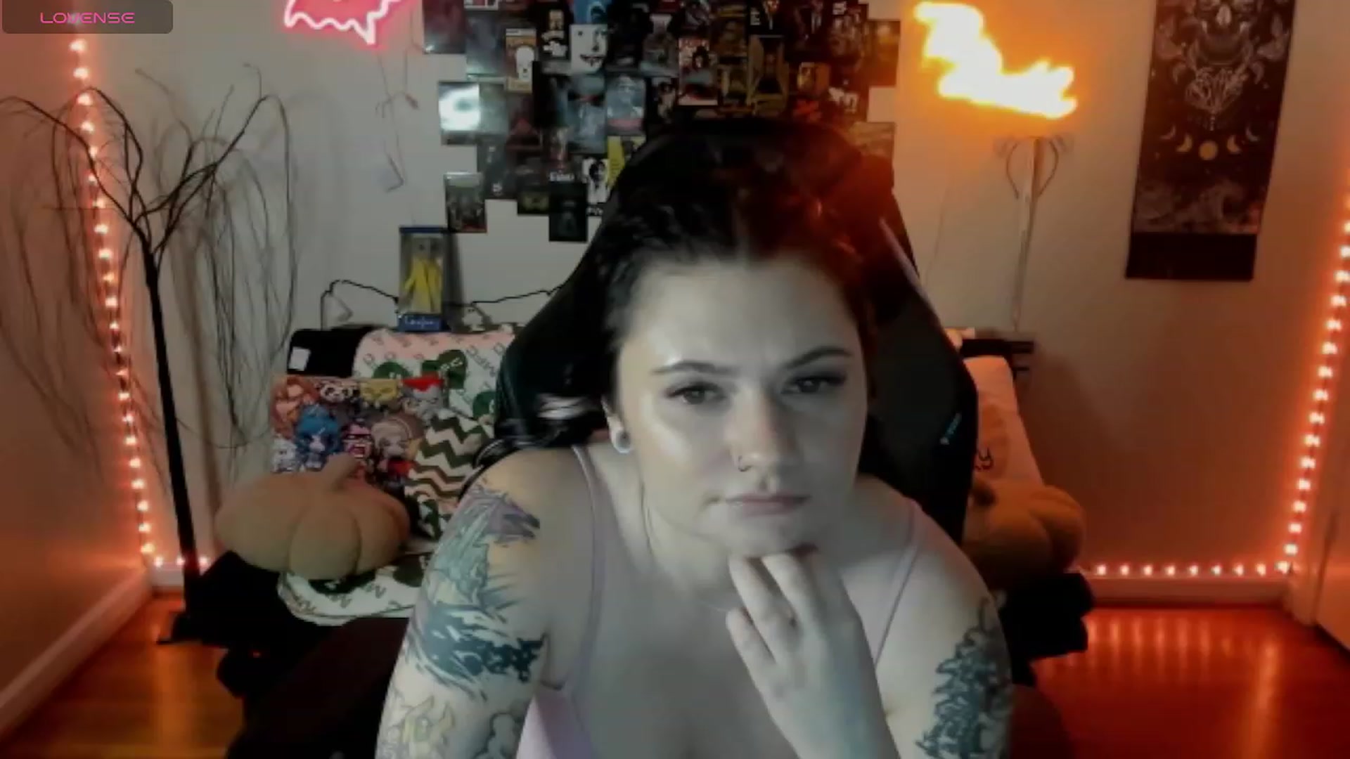 Gallery image thumbnail from CallieMyers's myfreecams stream on, 03/07/2024, 01:00 image 2 of 20