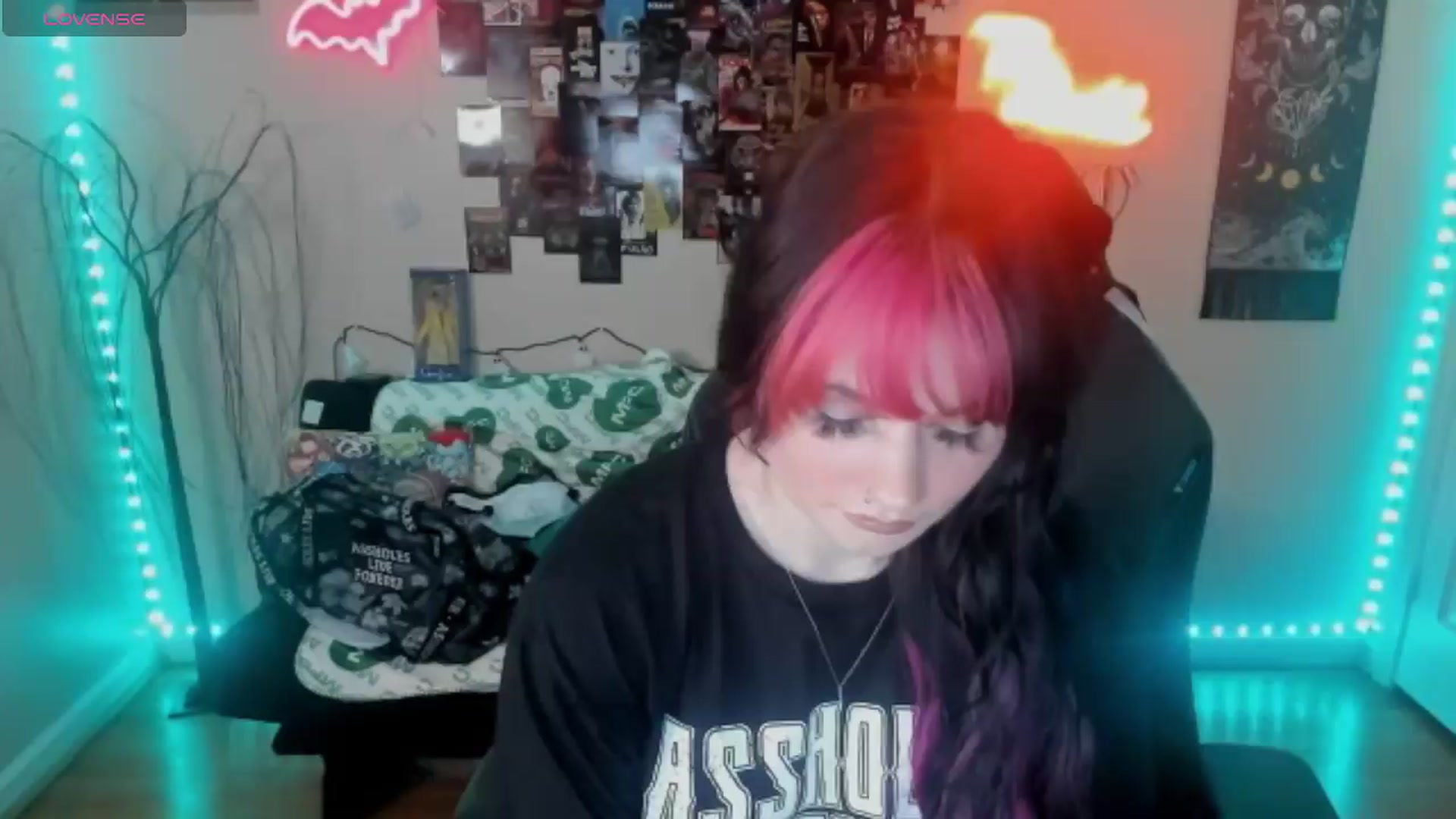Gallery image thumbnail from CallieMyers's myfreecams stream on, 04/04/2024, 15:49 image 19 of 20